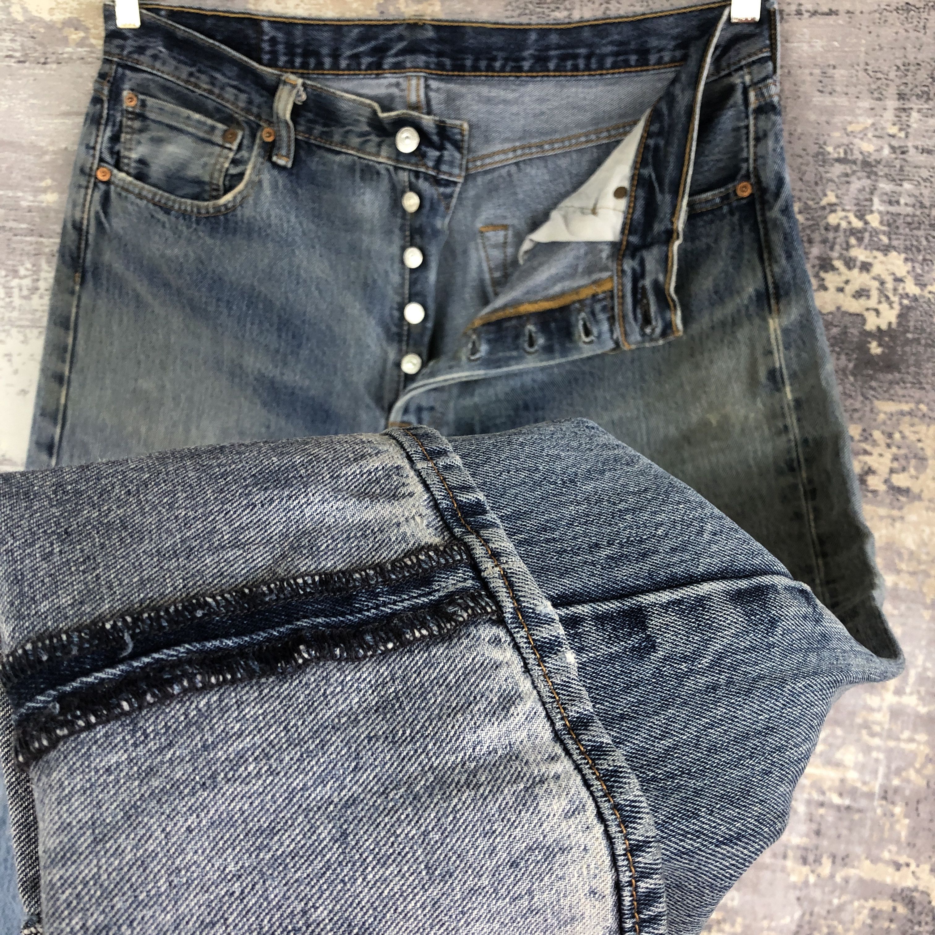 Levi's Vintage Levis 501 Ripped Jeans Levi's Faded Light Wash Denim Size US 36 / EU 52 - 8 Thumbnail