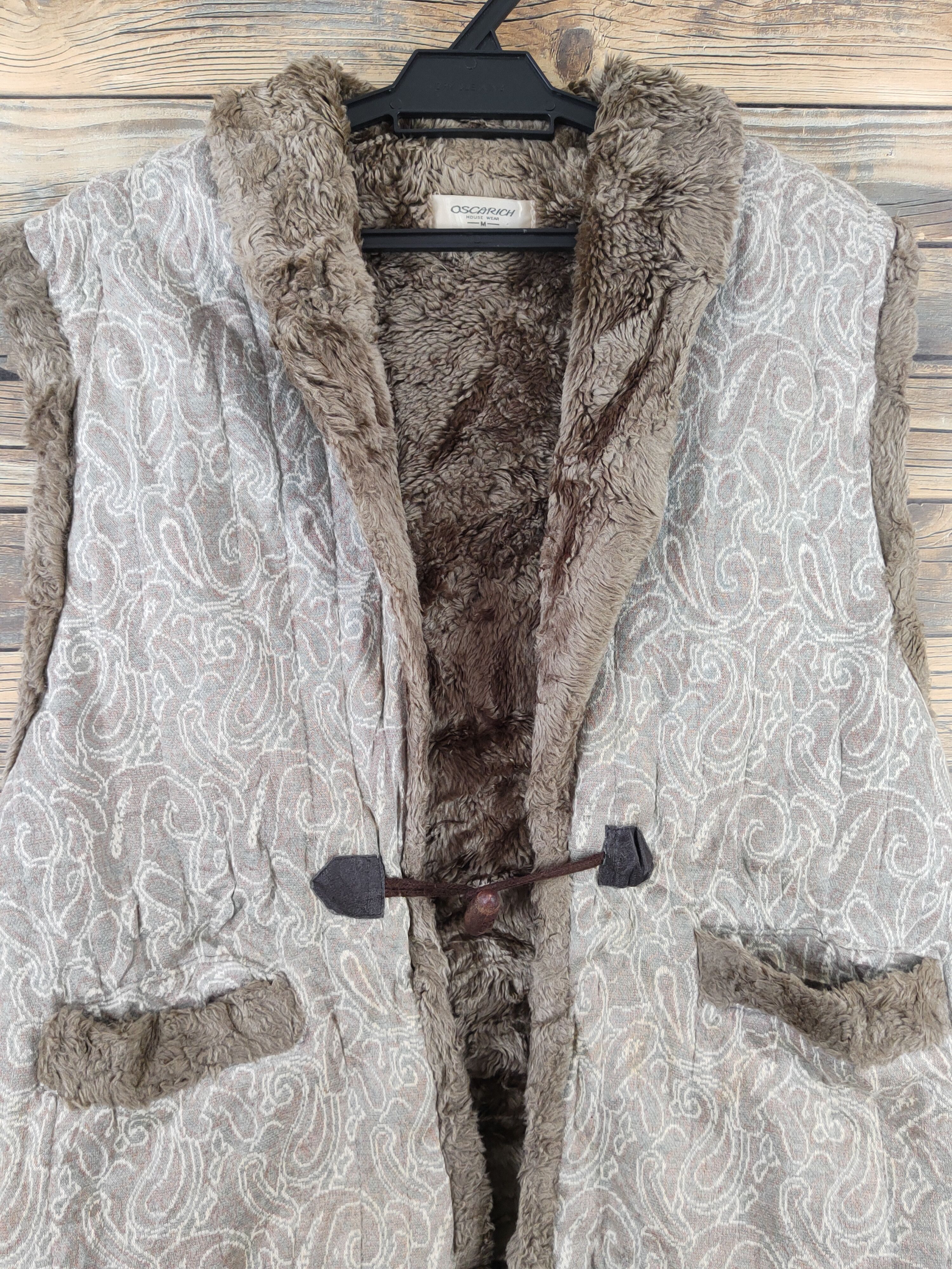 Japanese Brand × Vintage Retro Vintage 💥 Oscarich Brown Toggle Vests (Furr fabric) Size US M / EU 48-50 / 2 - 2 Thumbnail