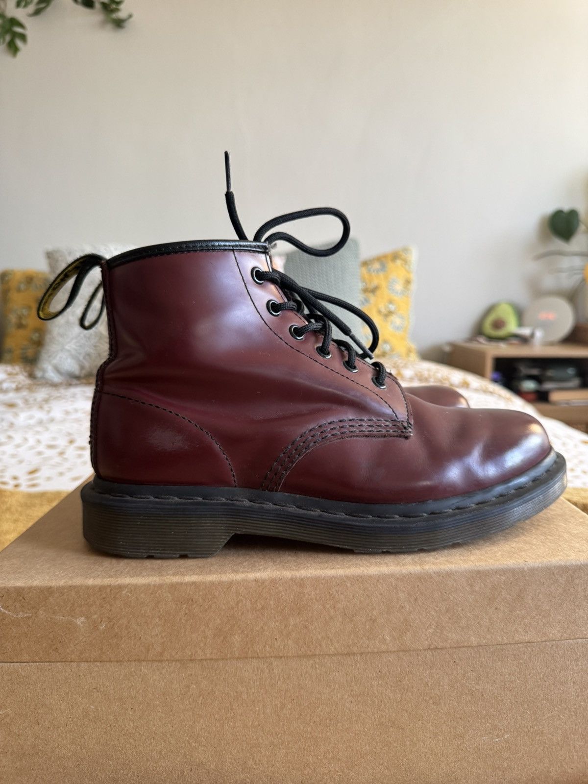 Dr. Martens Dr. Martens 1460 Oxblood Boots 🍒 Rare Black Stitching Size US 7 / EU 40 - 2 Thumbnail