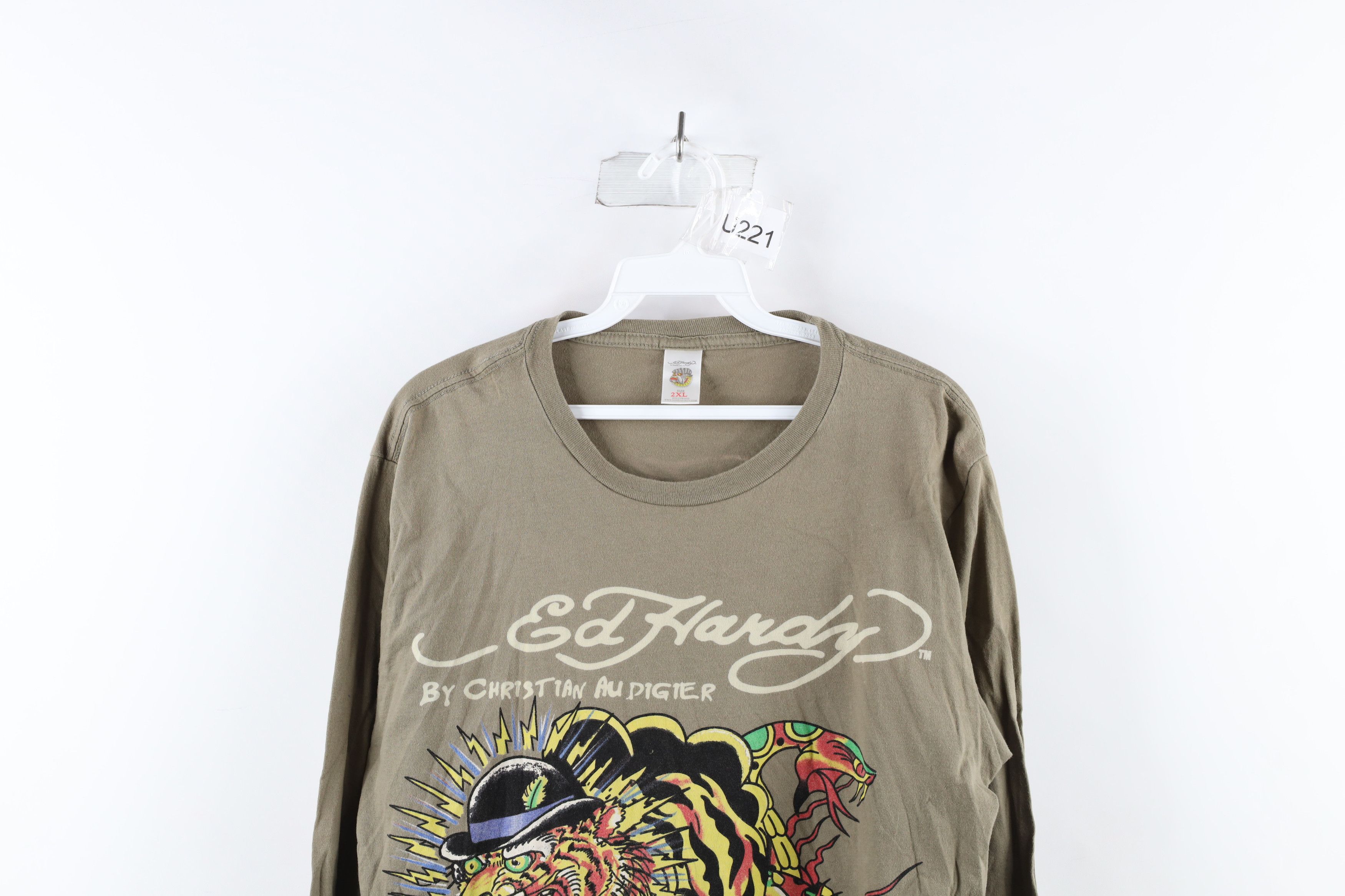 Ed Hardy × Vintage Vintage Ed Hardy Christian Audigier Long Sleeve T-Shirt Size US XXL / EU 58 / 5 - 2 Thumbnail