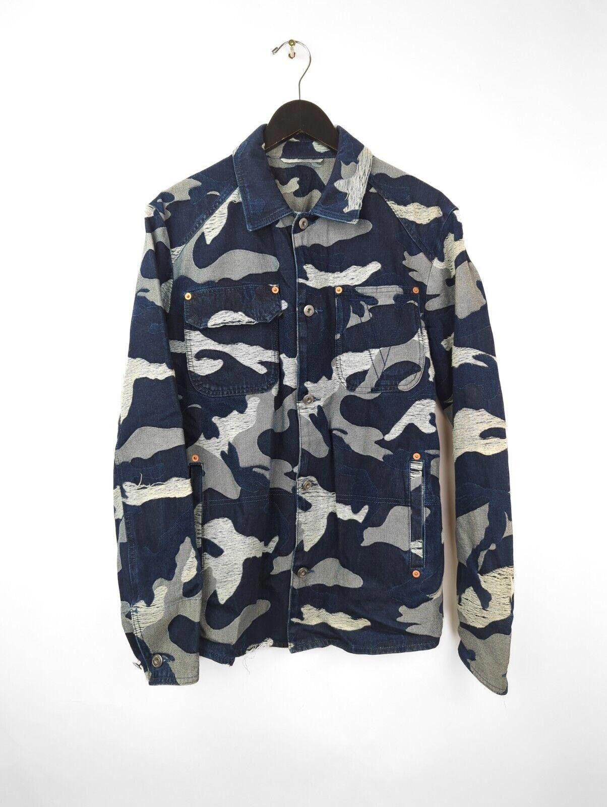Valentino VALENTINO Sz IT 48 Camouflage Jacquard 2 PIECE SET Size US M / EU 48-50 / 2 - 1 Thumbnail