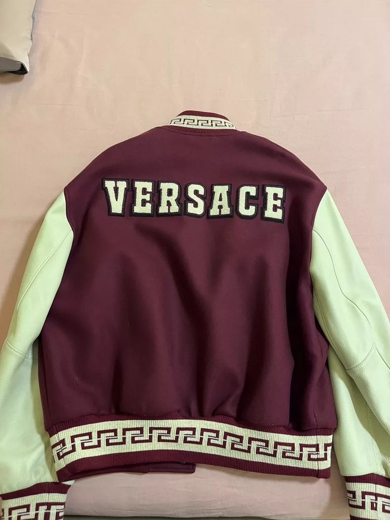 Versace Versace Men's outerwear Size US M / EU 48-50 / 2 - 6 Thumbnail