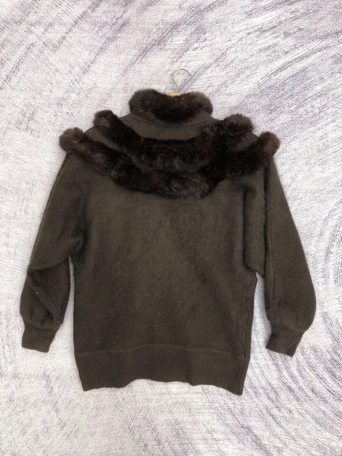 Japanese Brand Jacket Rabbit Trim Cardigan Winter Pattern Nice Design Size US M / EU 48-50 / 2 - 9 Thumbnail