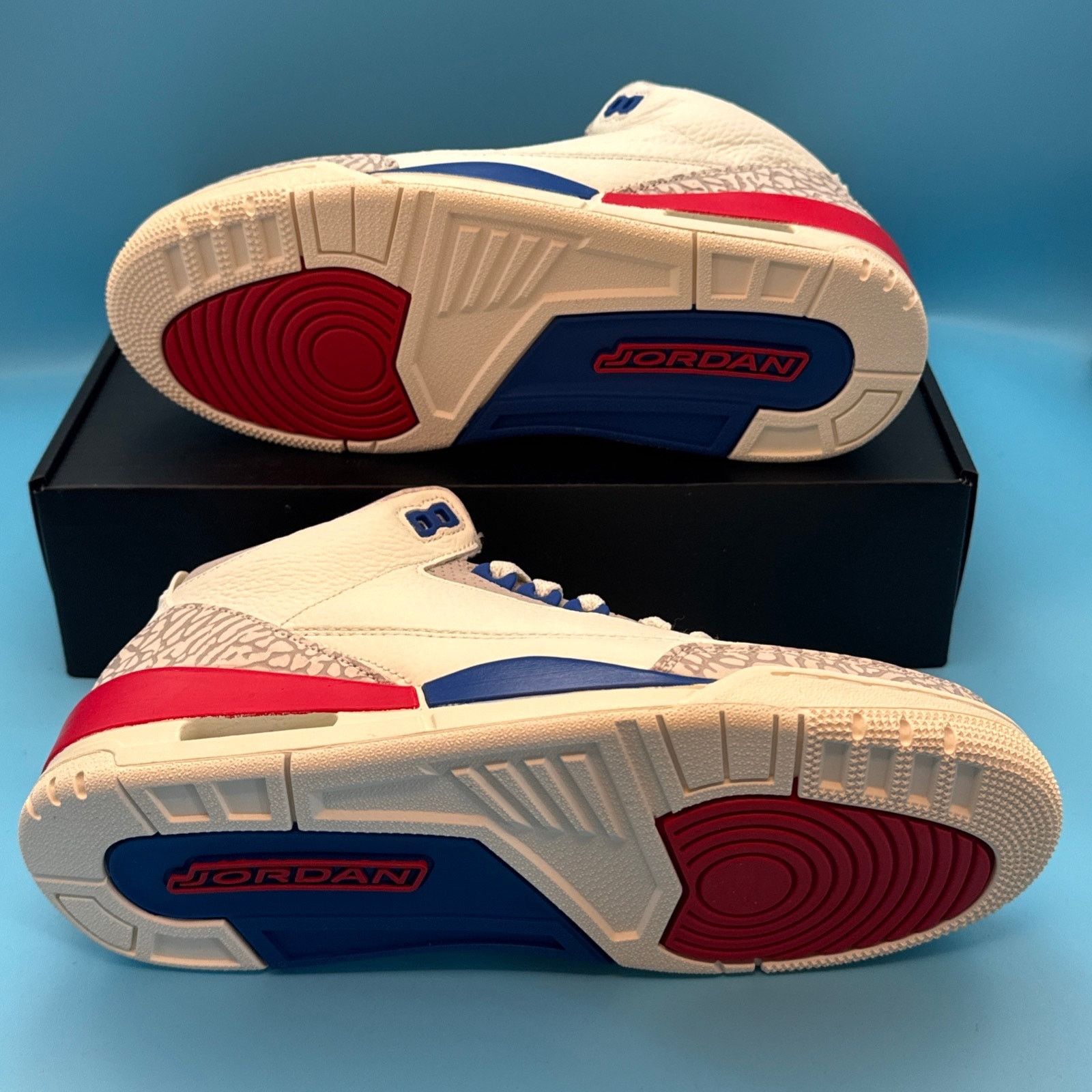 Jordan Brand Air Jordan 3 Retro International Flight m8 w9.5 Size US 8 / EU 41 - 7 Thumbnail