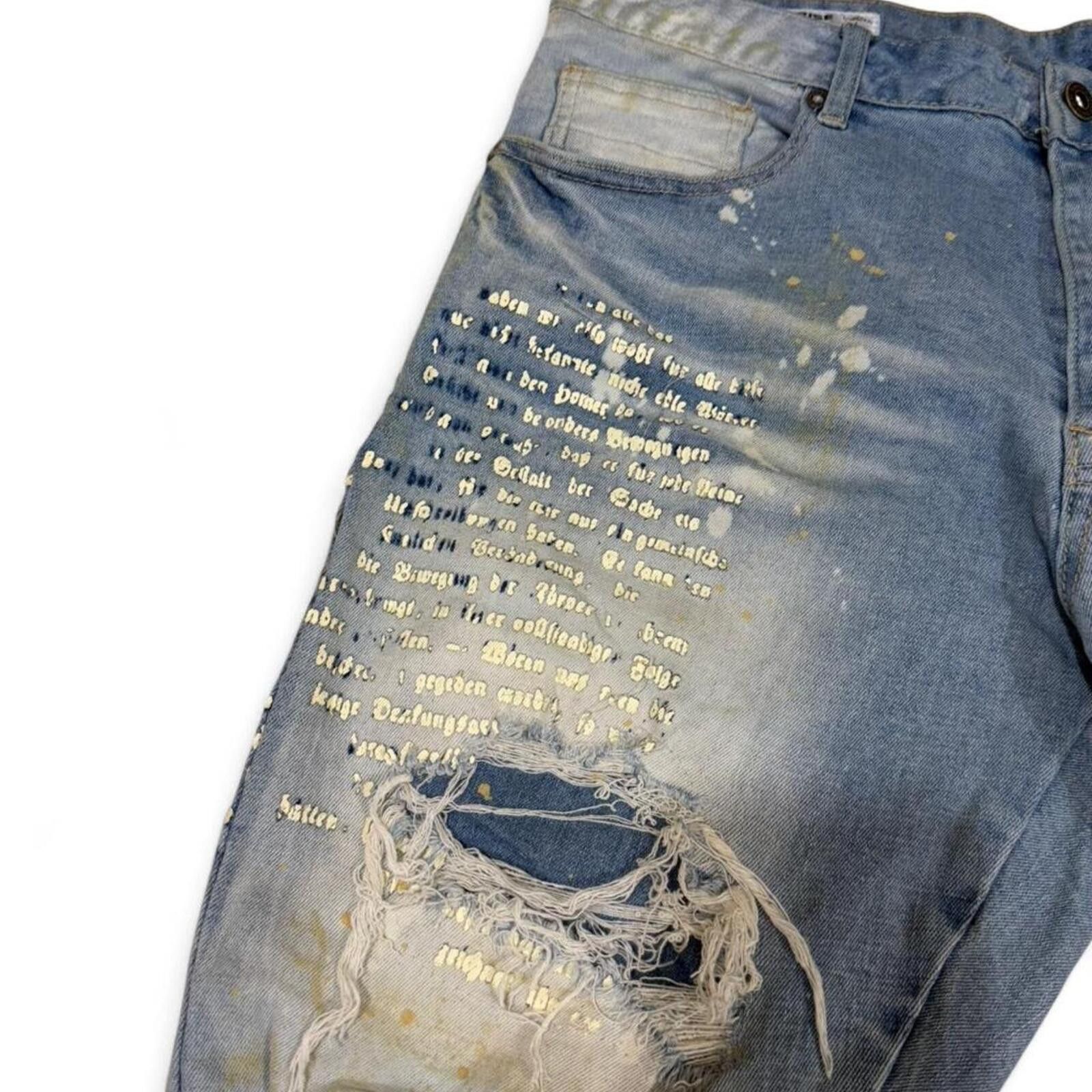 True Religion Smoke Rise Distressed blue jeans with unique design Size US 38 / EU 54 - 6 Thumbnail