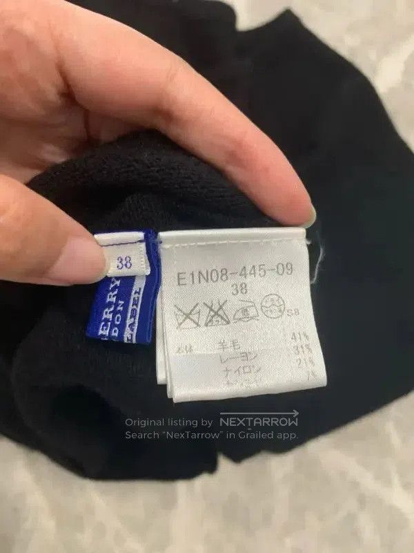 Burberry Burberry Black Wool Crew Neck Women's Knit Sweater. Size M / US 6-8 / IT 42-44 - 9 Thumbnail