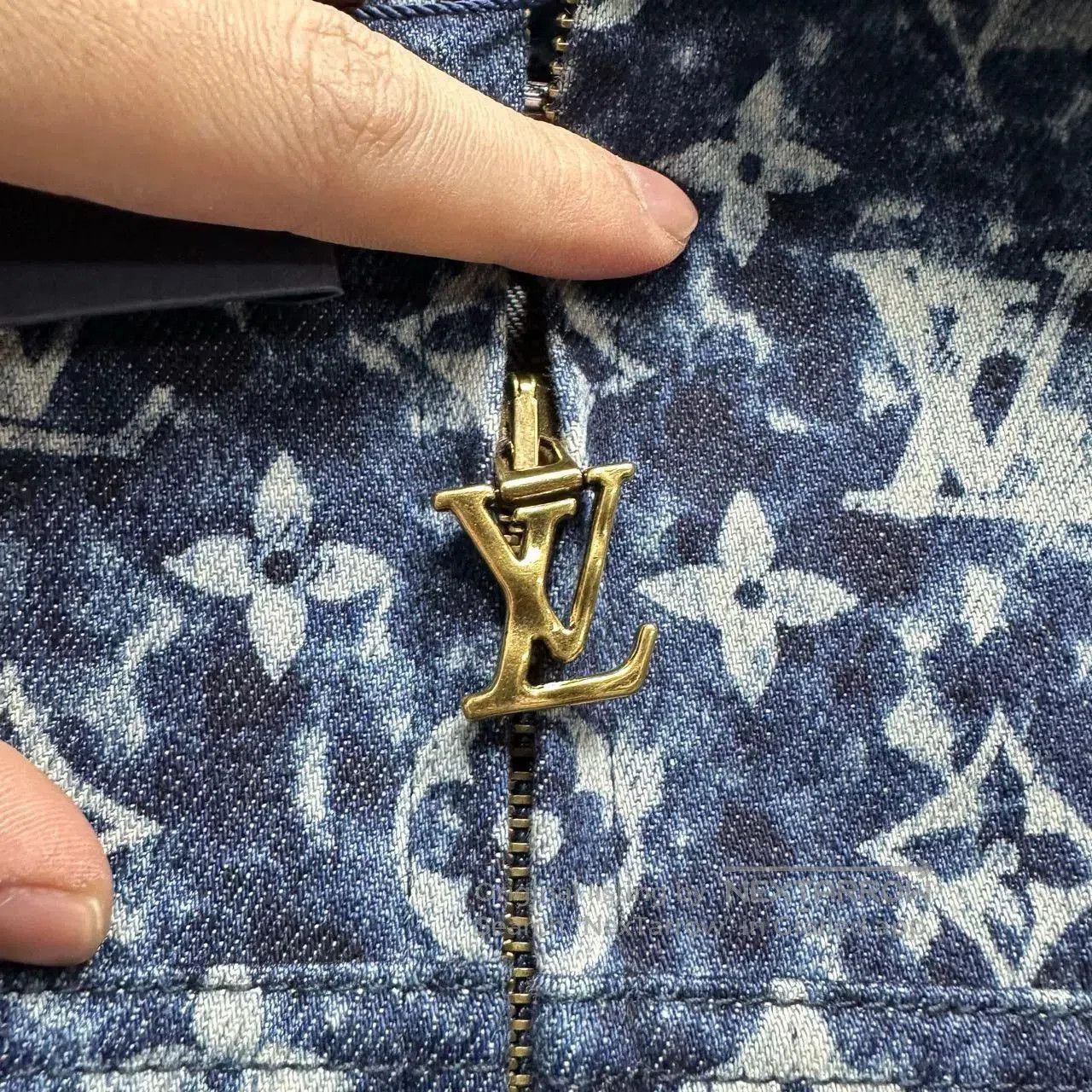 Louis Vuitton louis vuitton fw23 logo denim jacket. Size US L / EU 52-54 / 3 - 6 Thumbnail