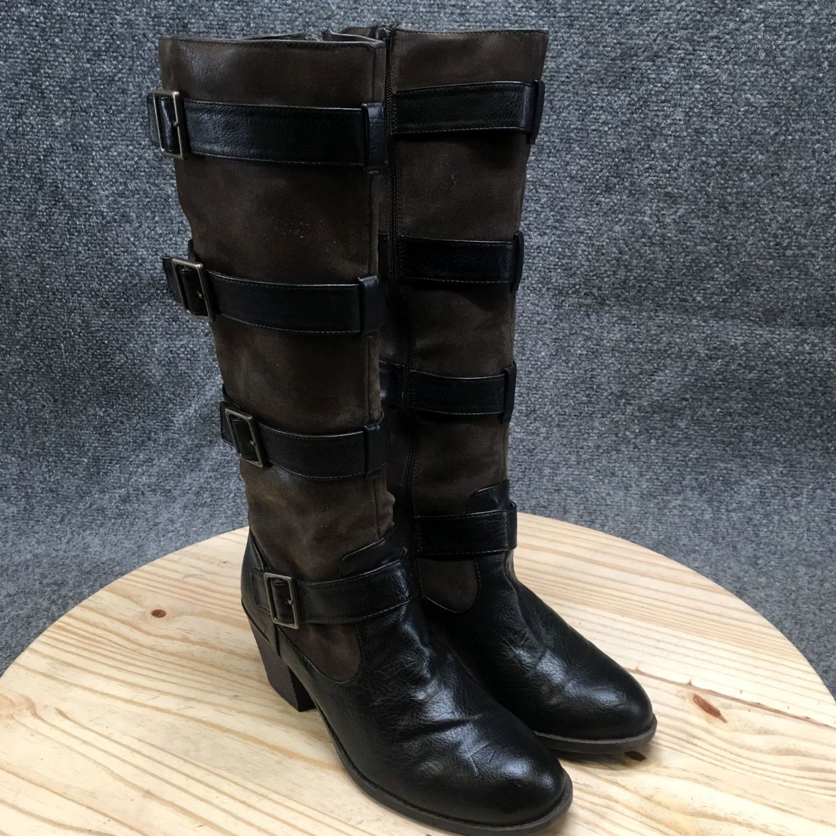 Croft & Barrow Croft & Barrow Boots Women 9.5 Black Knee High Buckle Strap Zip Block Heel Riding Boot Vintage: No Size US 10 / IT 40 - 5 Thumbnail