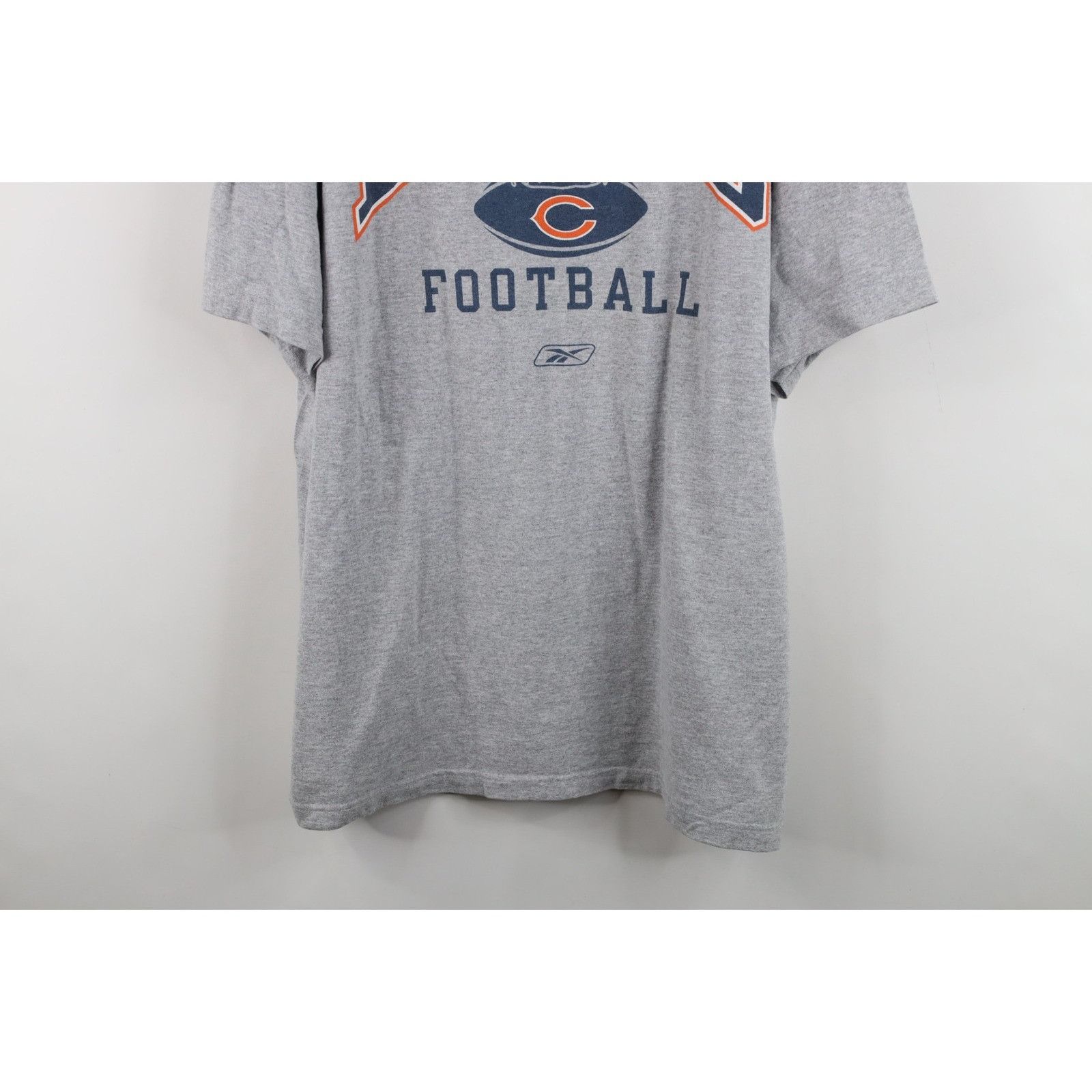 Reebok Vintage Reebok Faded Chicago Bears Football T-Shirt Size US L / EU 52-54 / 3 - 3 Thumbnail