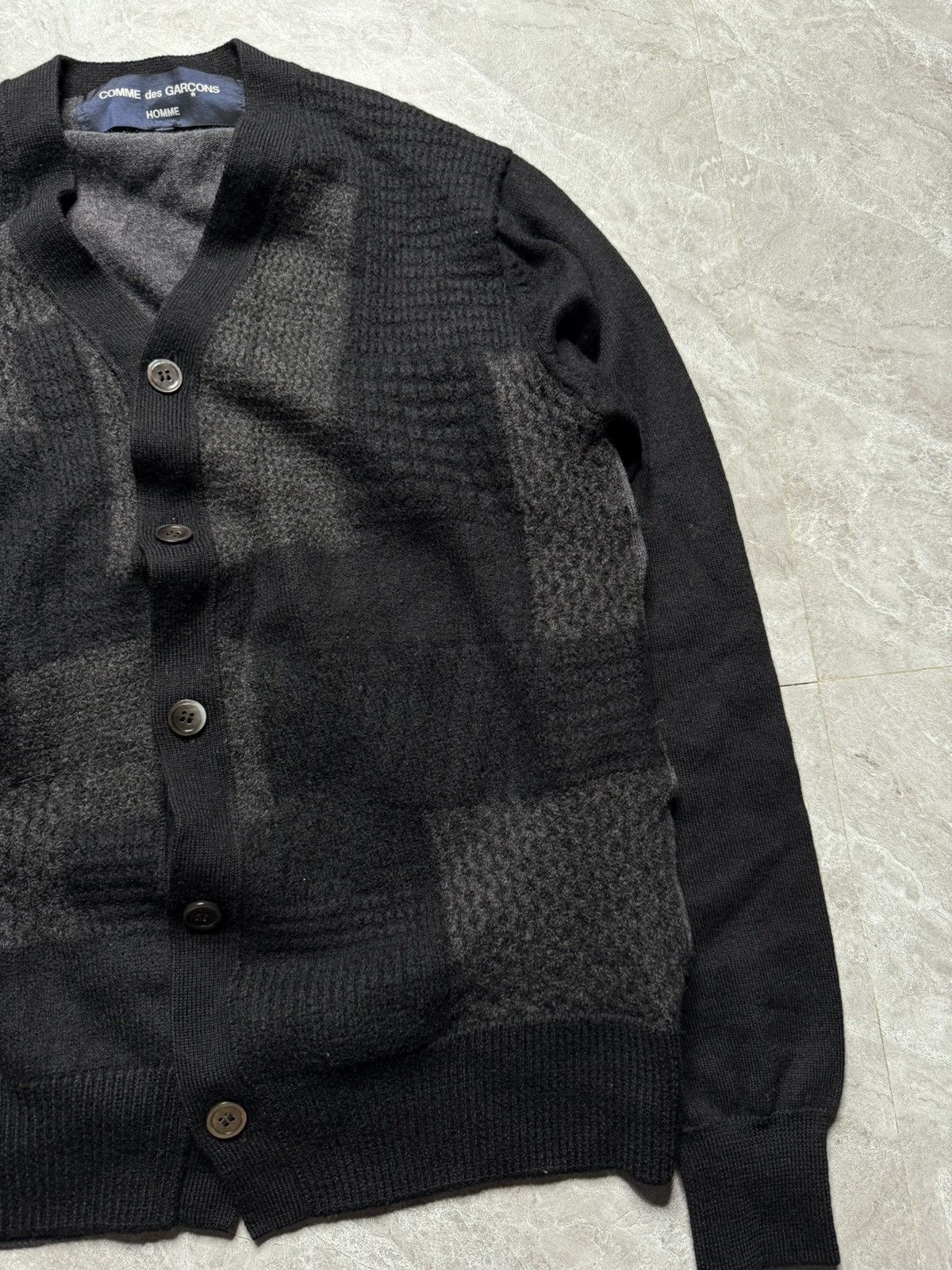 Comme des Garcons Homme CDG Homme A/W 18 Knit Patchwork Detail Cardigan Size US M / EU 48-50 / 2 - 4 Thumbnail