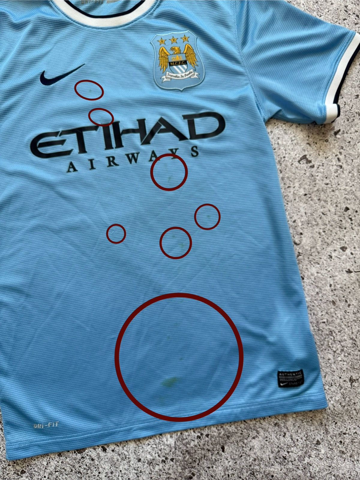 Nike × Vintage Nike Manchester City 2013 2014 Home Football Soccer Jersey Size US S / EU 44-46 / 1 - 14 Thumbnail