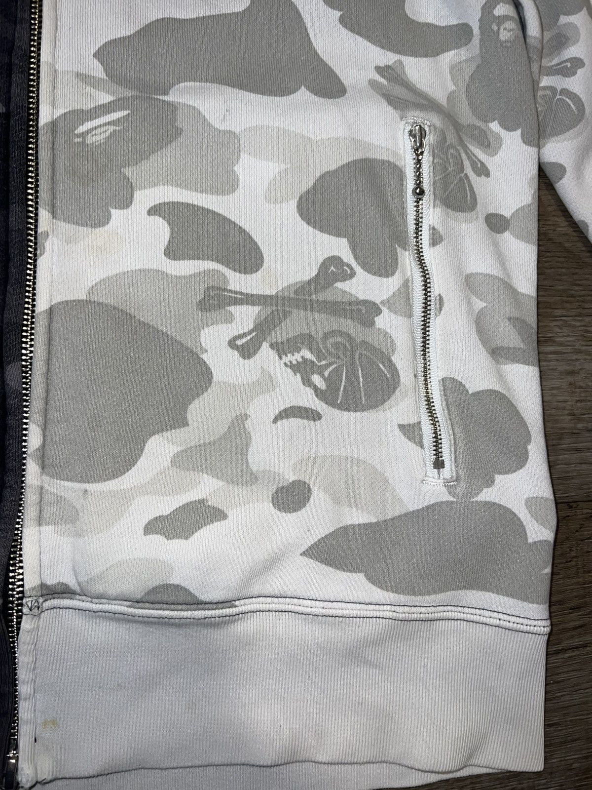 Bape × Neighborhood Bape x Neighborhood Split Camo Shark Full Zip Hoodie Size US S / EU 44-46 / 1 - 6 Thumbnail