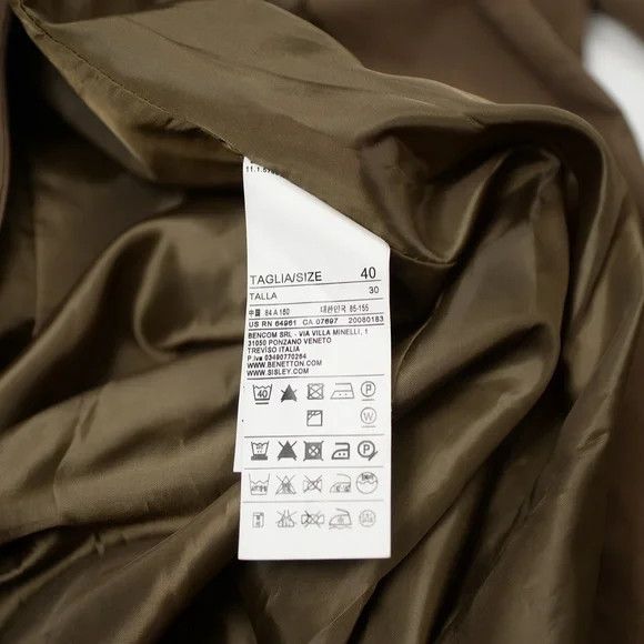 Benetton Trench Coat Women's. Raincoat.