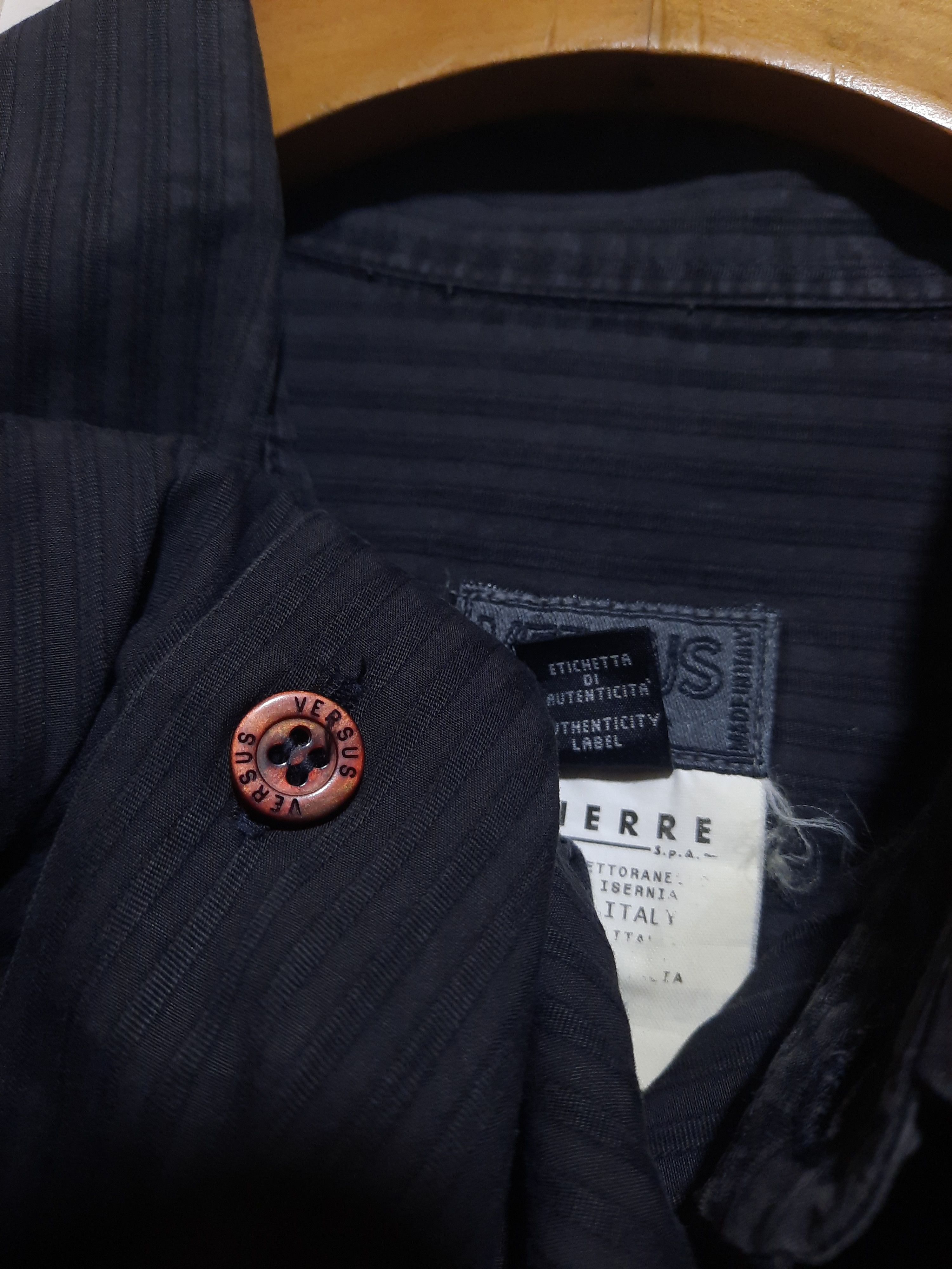 Versace Vintage Gianni Versace Versus Shirt Size US M / EU 48-50 / 2 - 2 Thumbnail