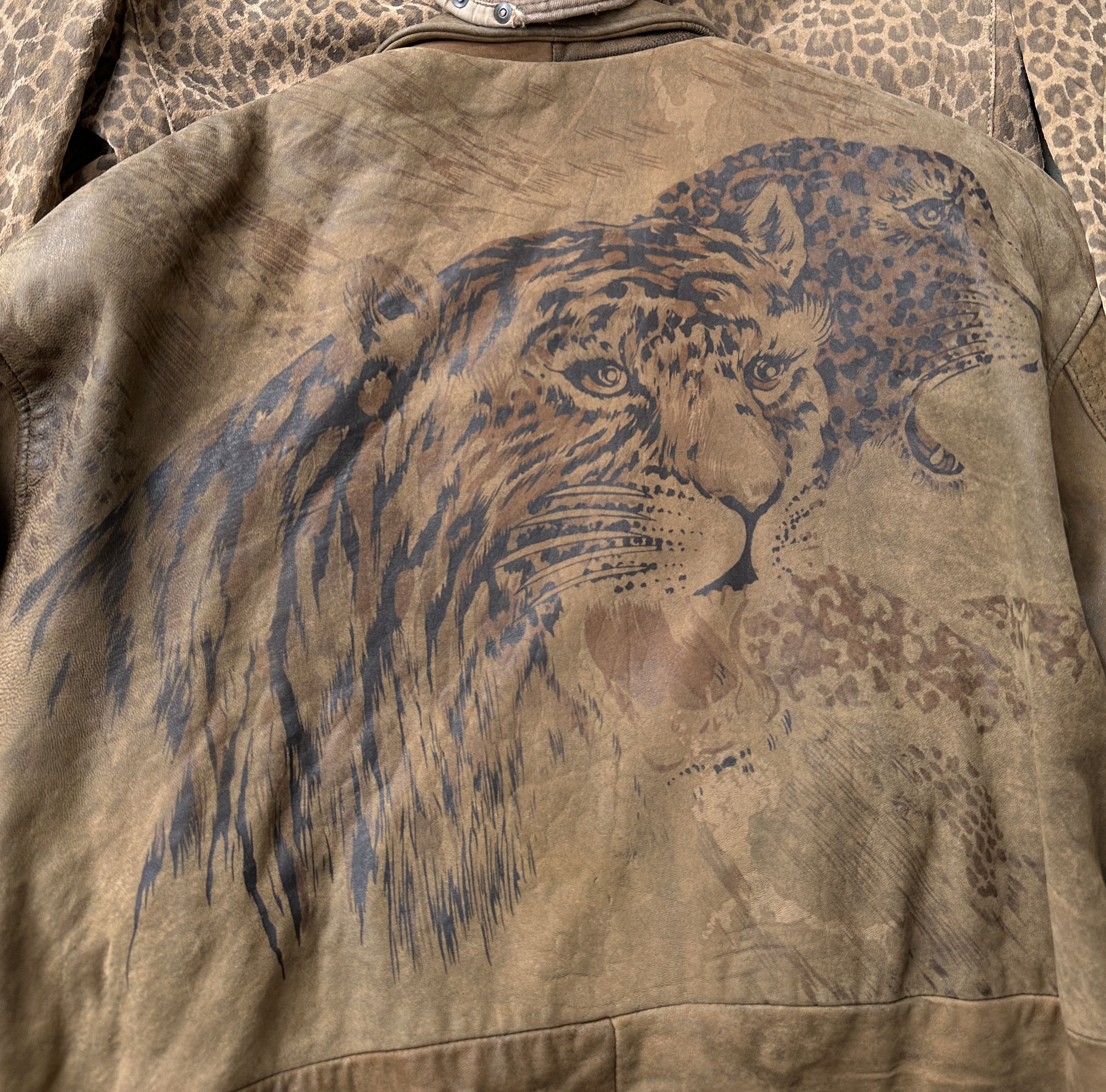 Vintage Cheetah Leopard Animal B3 Flyers Suede Leather pilot jacket Size US M / EU 48-50 / 2 - 3 Thumbnail