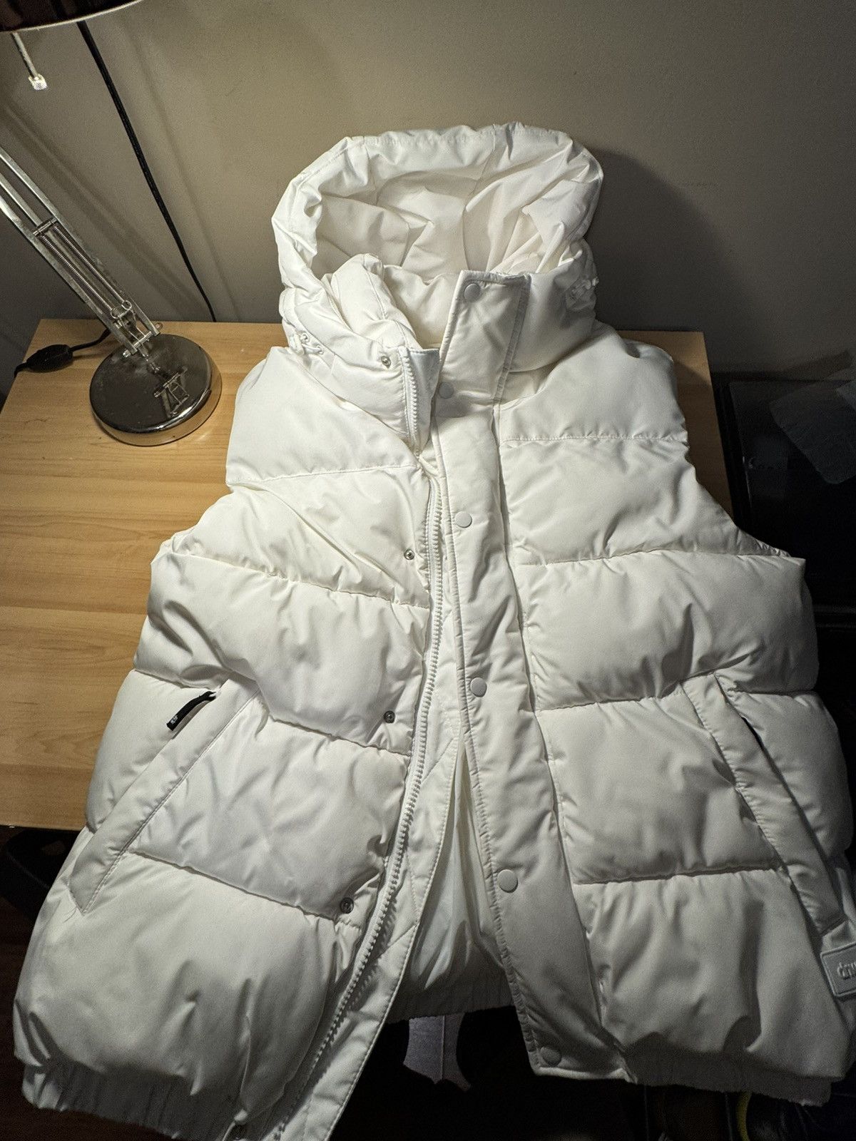 Zara Zara white puffer vest Size US L / EU 52-54 / 3 - 1 Thumbnail