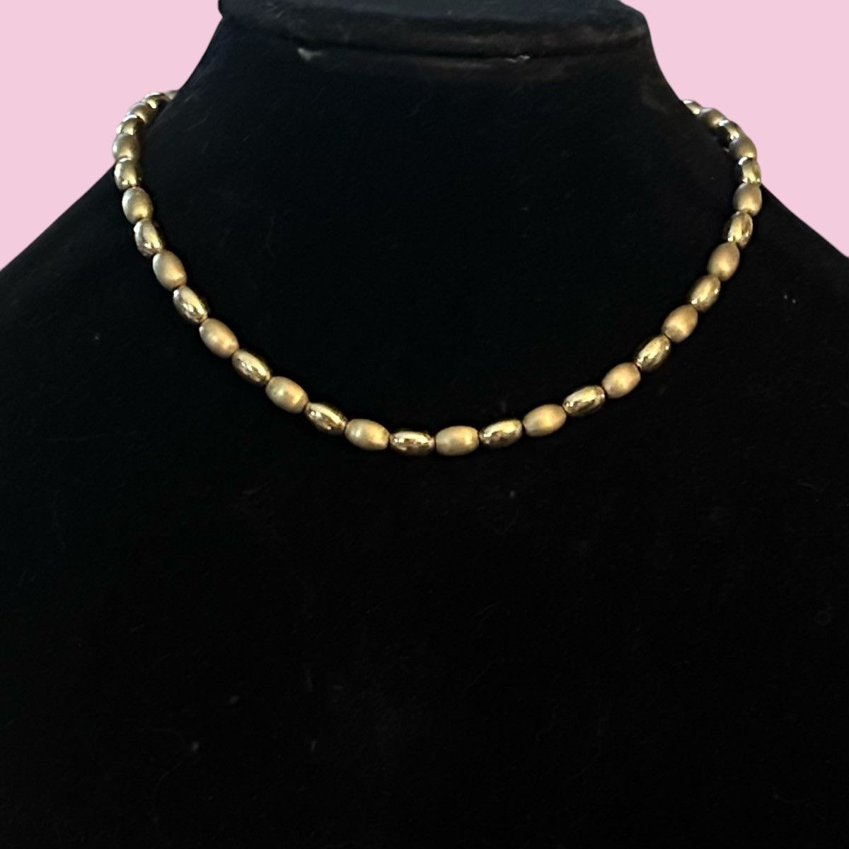 Other Liz Claiborne gold tone barrel bead necklace Size ONE SIZE - 1 Thumbnail