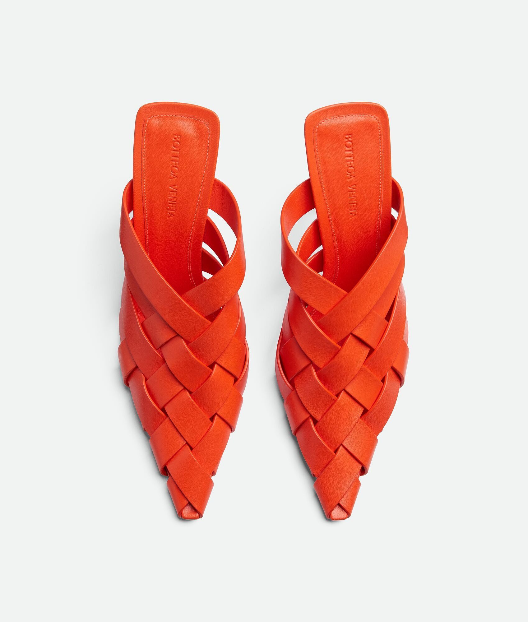 Bottega Veneta o1bcso1str0225 Alfie Mules in Orange Size US 9 / IT 39 - 4 Thumbnail