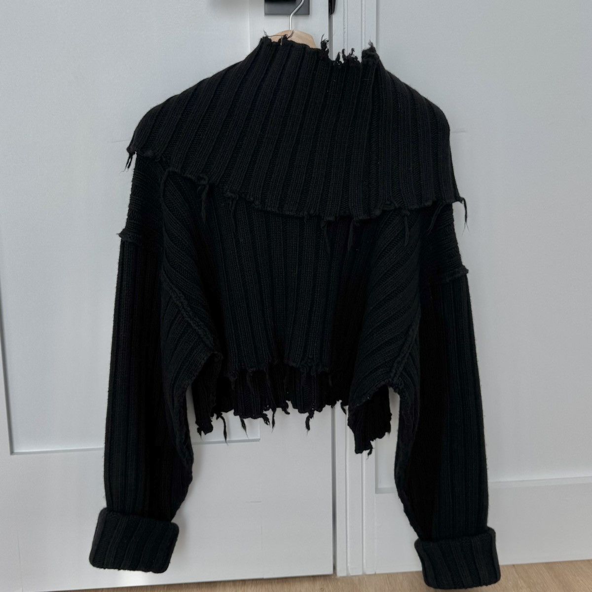 Japanese Brand PERVERZE Wool Black Turtleneck Cropped Sweater Raw Edges Size ONE SIZE - 2 Thumbnail
