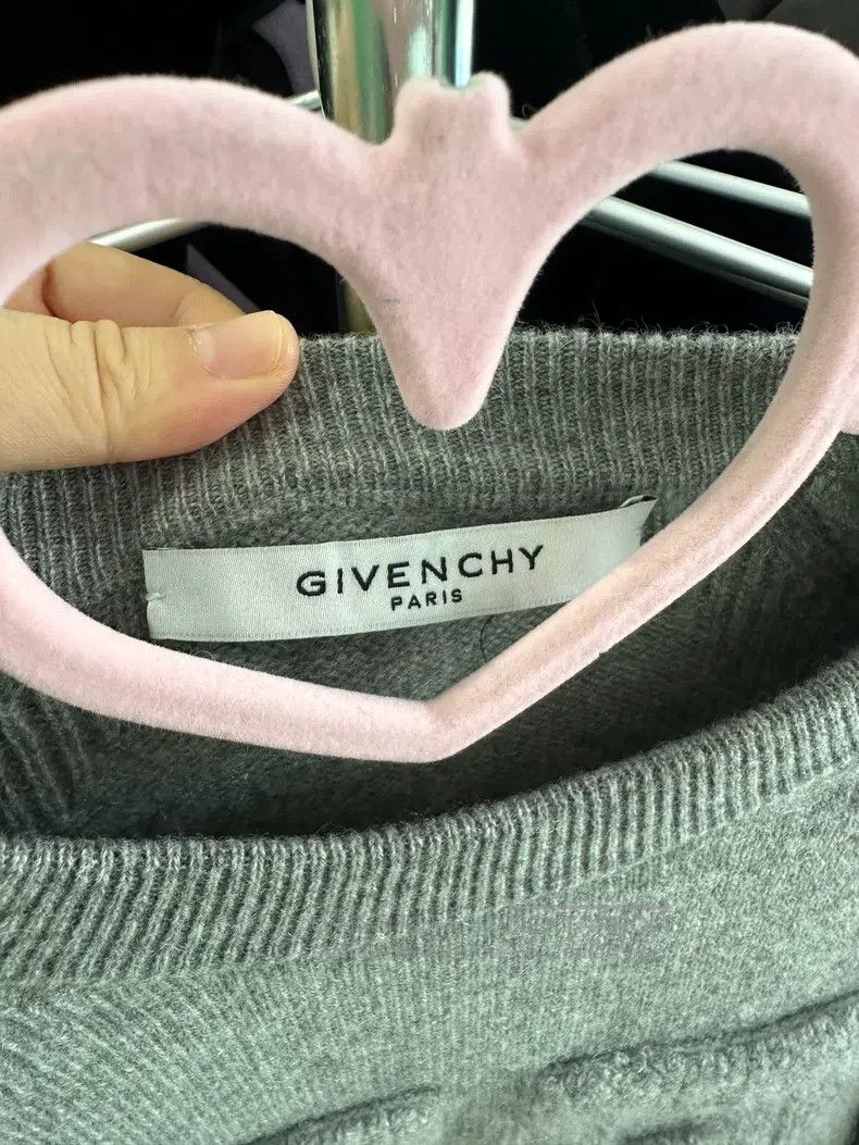 Givenchy Givenchy Cashmere Sweater Size US XS / EU 42 / 0 - 3 Thumbnail