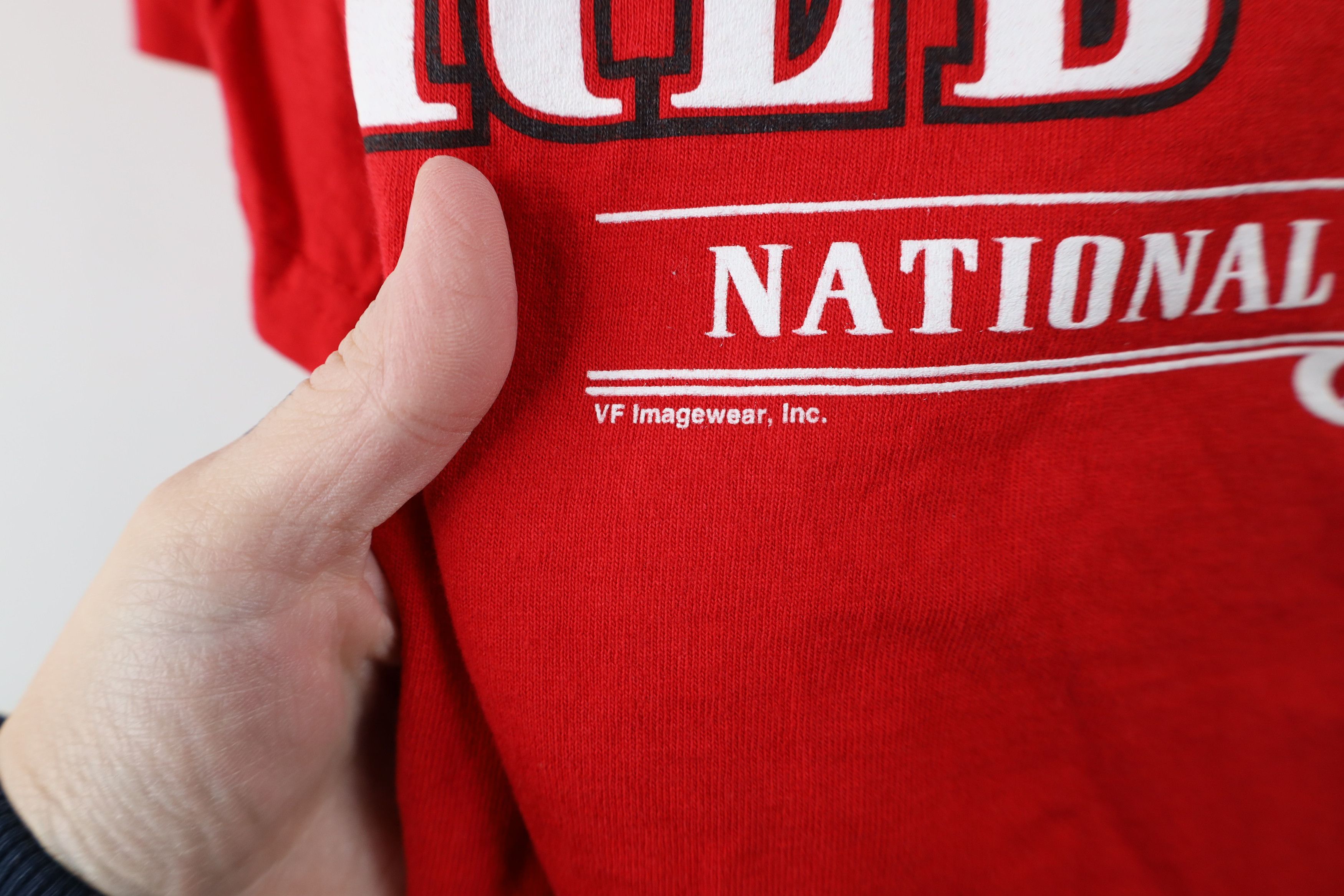 Vintage Vintage Y2K 2004 Red Wings Hockey Short Sleeve T-Shirt Size US L / EU 52-54 / 3 - 5 Thumbnail