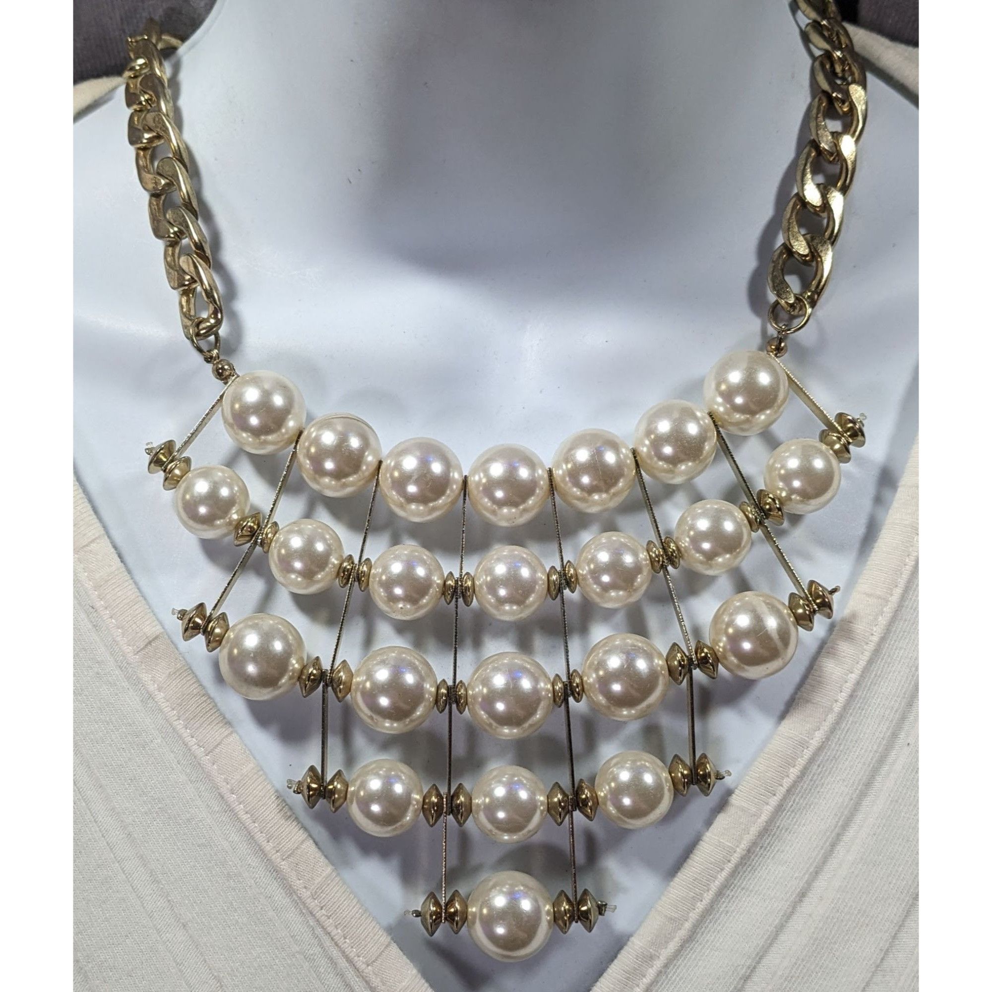 Other Vintage Art Deco Steampunk Faux Pearl Gold Tone Hinged Bib N Size ONE SIZE - 7 Thumbnail