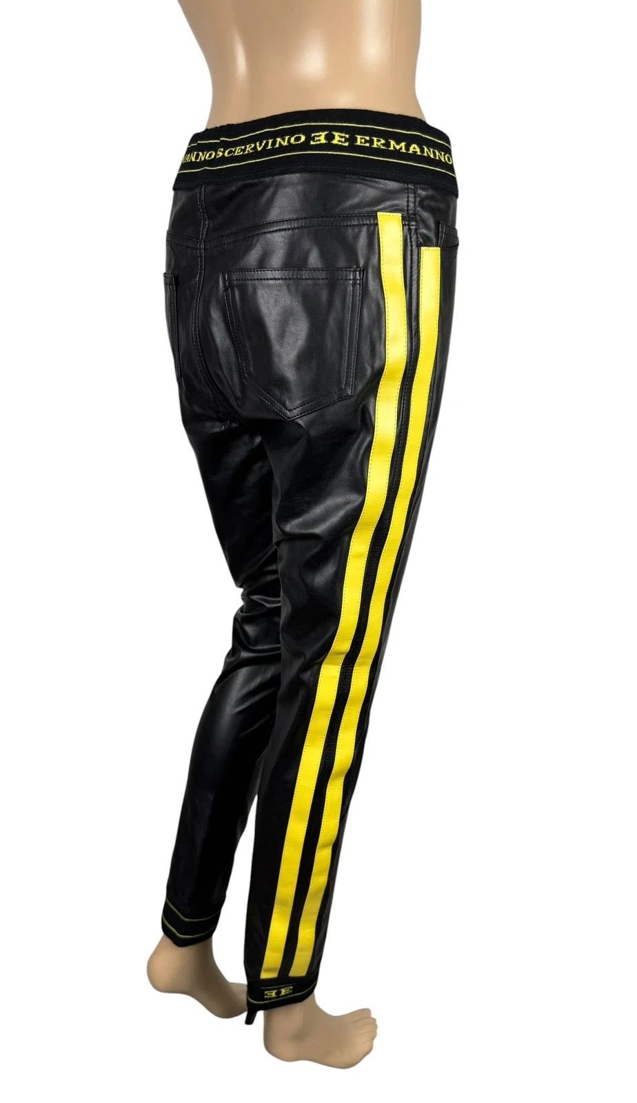 Ermanno Scervino Ermanno Scervino Faux Leather Trousers size 42 Size 28" / US 6 / IT 42 - 10 Thumbnail