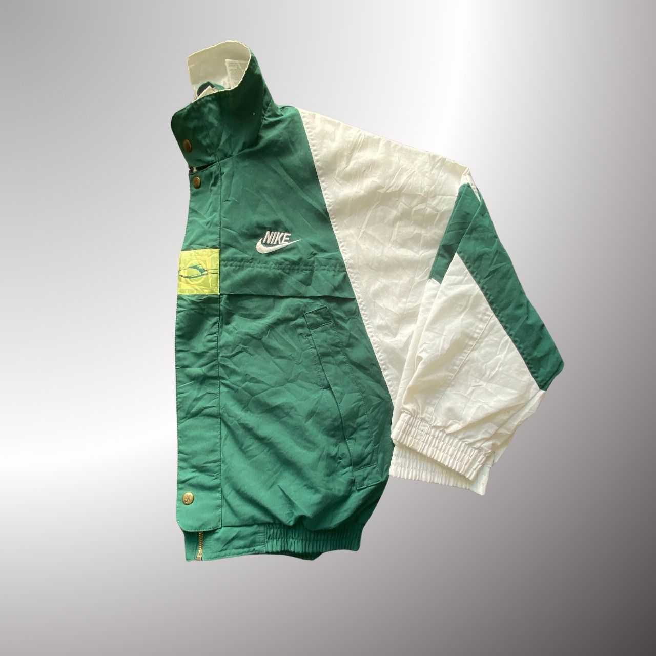Nike Vintage Nike windbreaker jacket in green and white Size US M / EU 48-50 / 2 - 4 Thumbnail