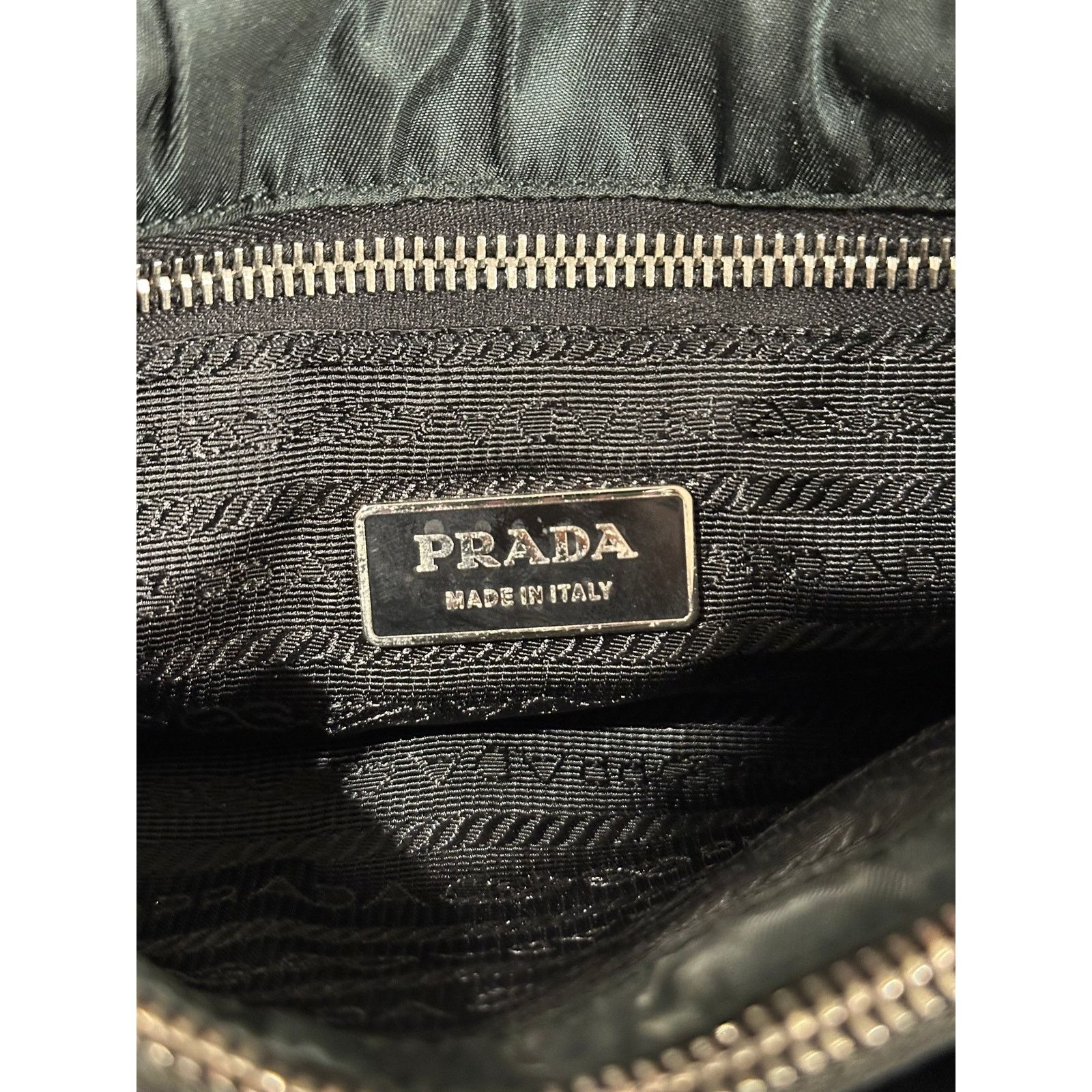 Prada Vintage Prada nylon bag Size ONE SIZE - 7 Thumbnail
