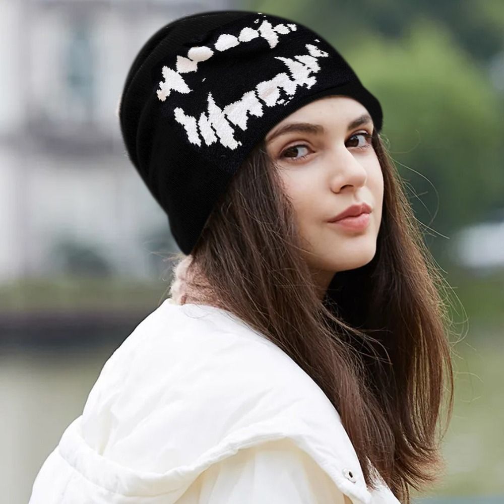 Other Beanie Goth Tooth Size ONE SIZE - 3 Thumbnail