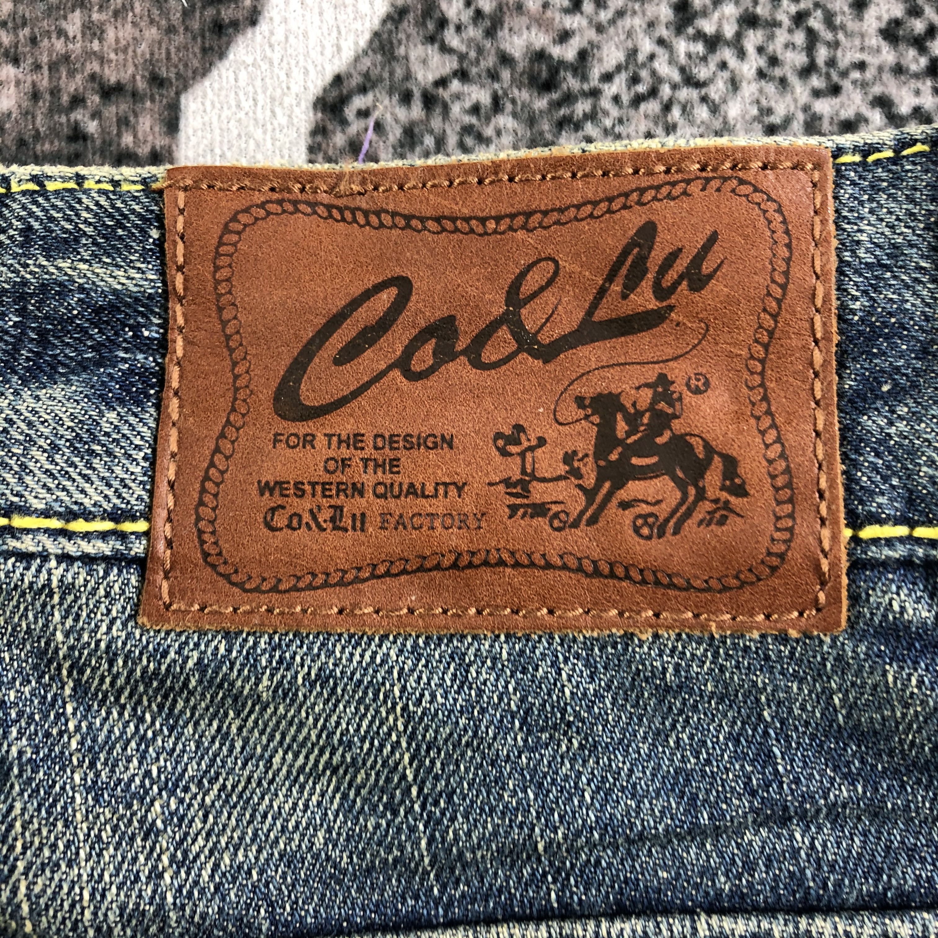 Japanese Brand Japanese CO&LU Jeans Faded Distressed Denim KJ2974 Size US 28 / EU 44 - 5 Thumbnail