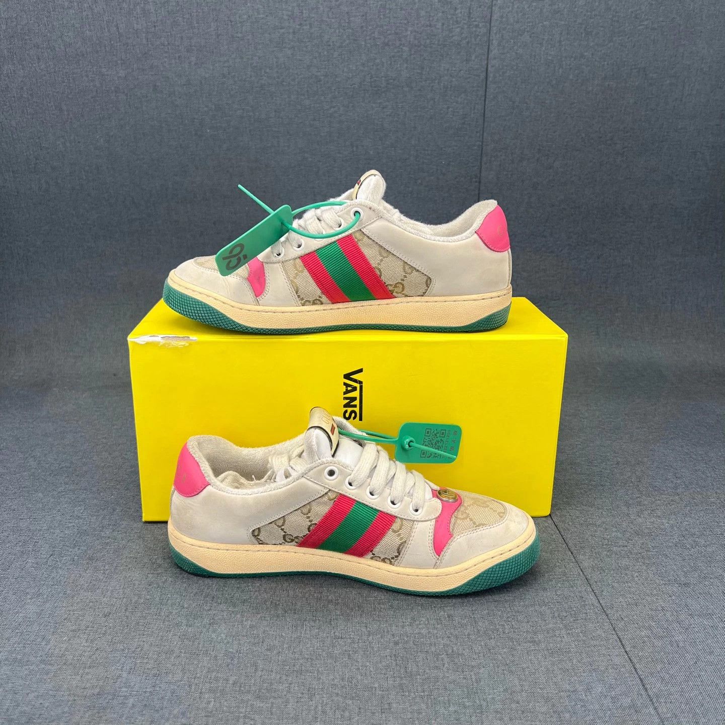 Gucci Gucci distressed sneakers fuchsia size 36 Size US 6 / IT 36 - 3 Thumbnail