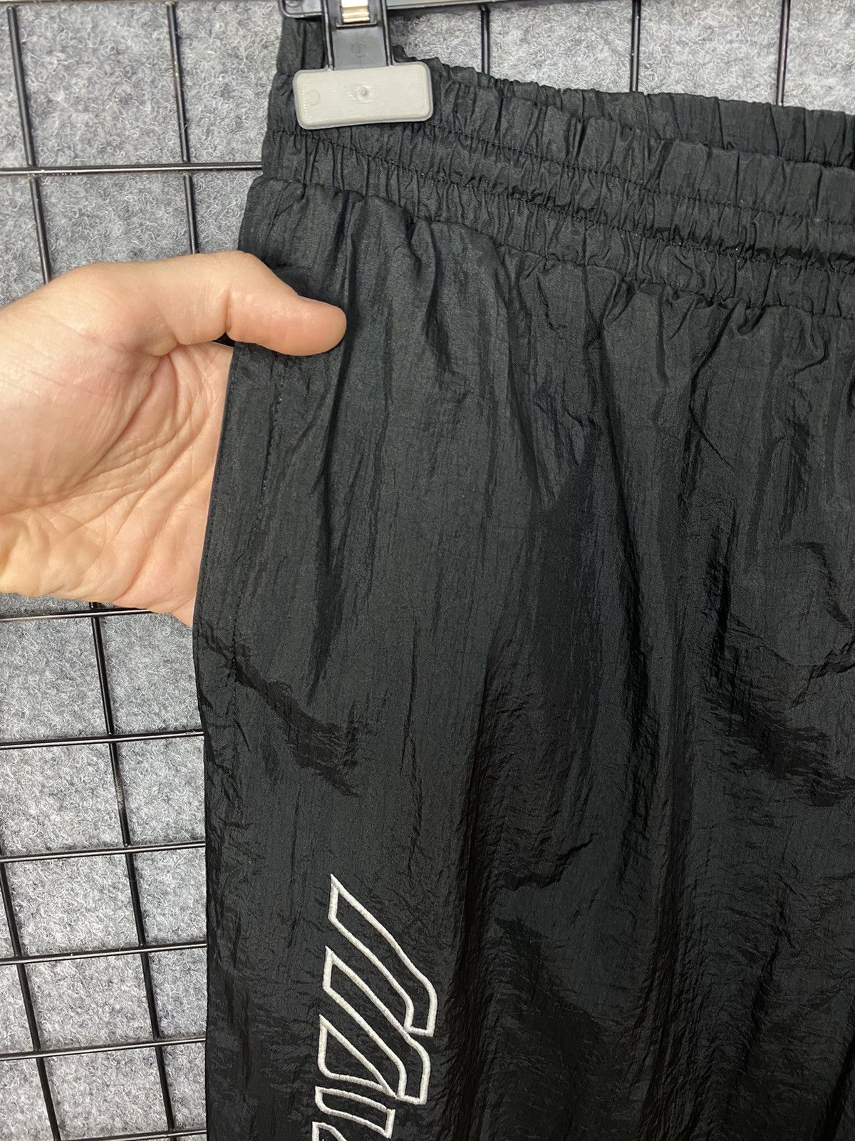Mizuno Mizuno Outdoor Sportswear Nylon Track Pants Size L Size US 34 / EU 50 - 3 Thumbnail