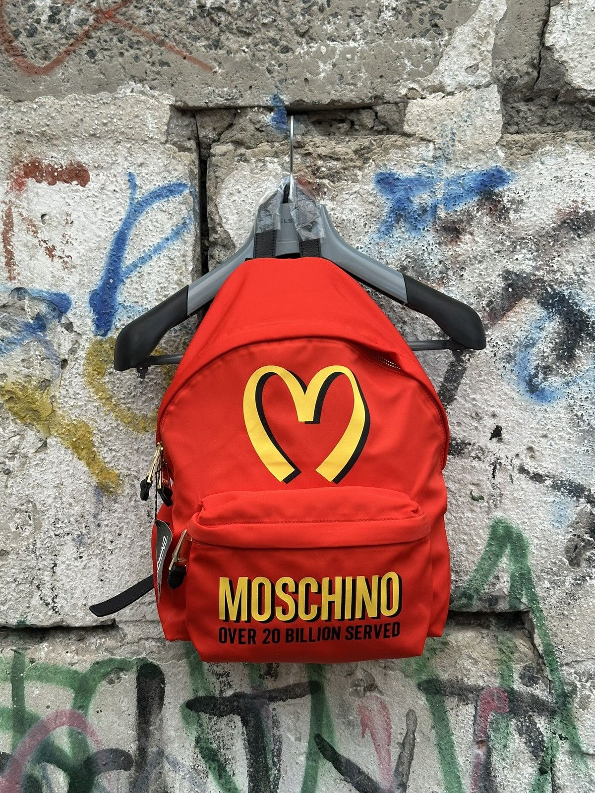 Moschino MOSCHINO AW14 McDonalds 20 Billion COLLECTION JEREMY SCOTT Size ONE SIZE - 1 Thumbnail