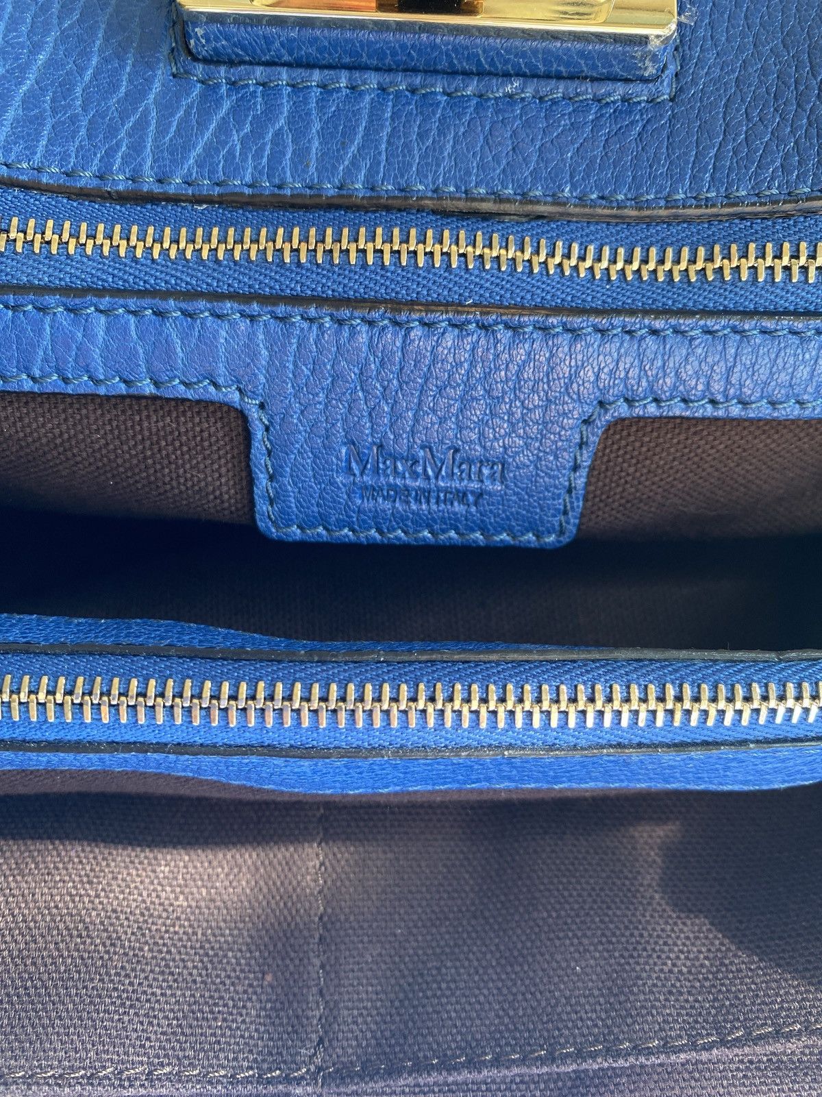 Max Mara Max Mara, blue, pebbled leather convertible bag Size ONE SIZE - 7 Thumbnail