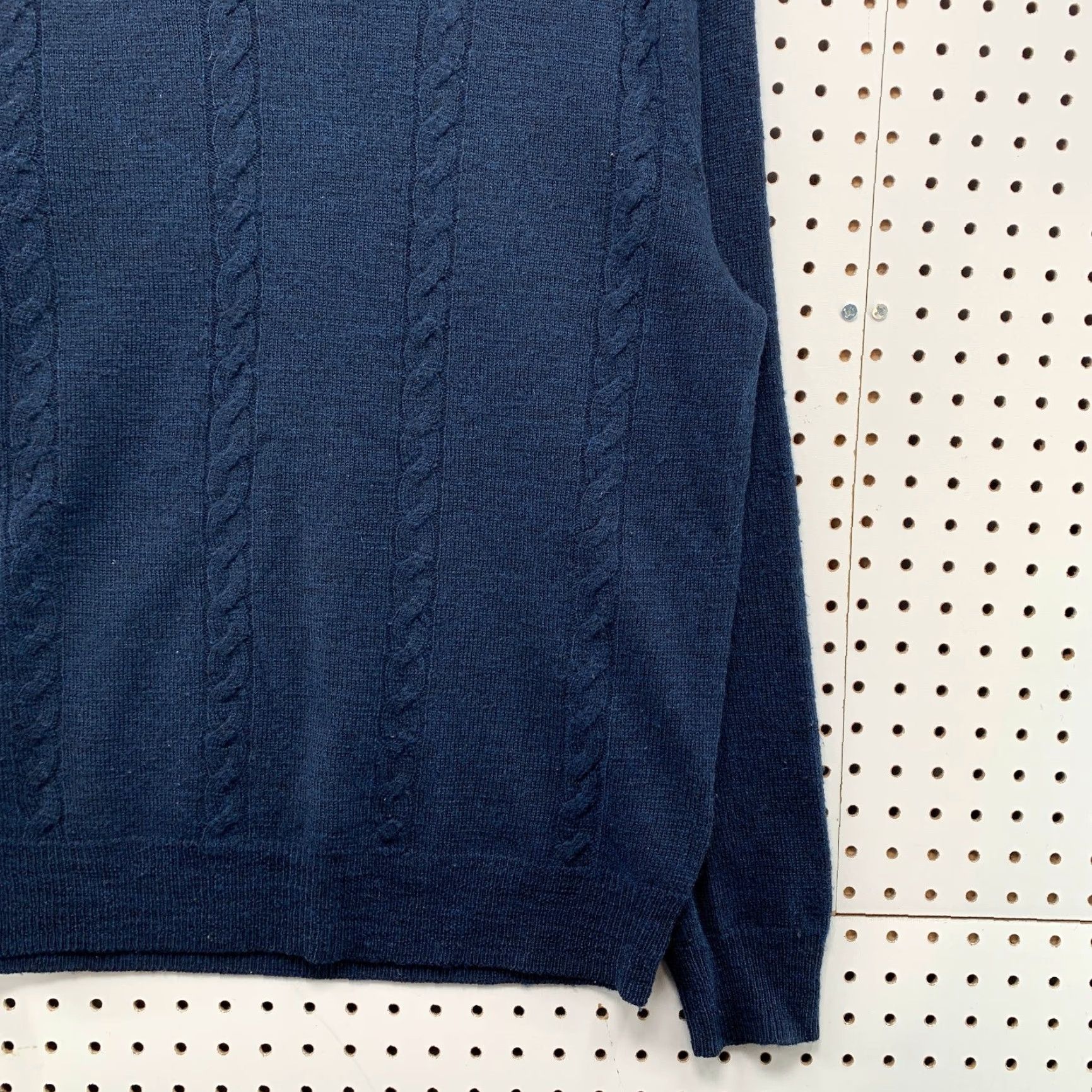 J.Crew JCrew Wool Sweater Men Large Navy Blue Slim 100% Merino Crewneck Business School Shirt Mens L Navy Wool Crewneck Pullover Winter Fall Spring 90s? Size US L / EU 52-54 / 3 - 7 Thumbnail