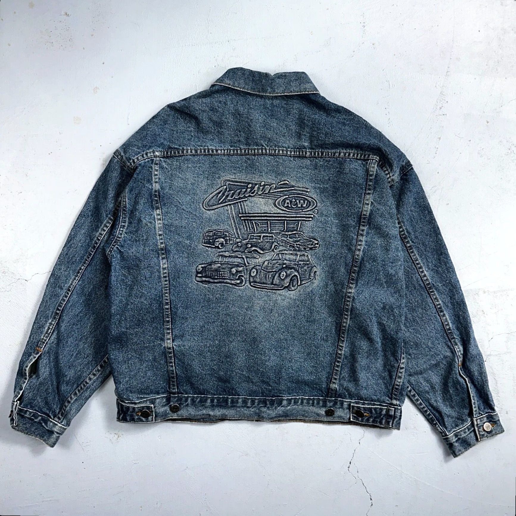 Denime VINTAGE Crusin USA Cars Denim Jacket Mens L Blue 1980s Trucker Embossed Theme: Flag Size US L / EU 52-54 / 3 - 2 Thumbnail