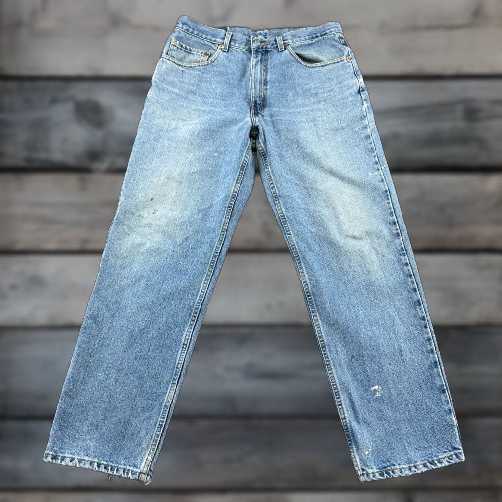 Levi's VINTAGE Levi's 550 Jeans Mens 34x30 Blue Relaxed Straight Light Wash Cotton 90s USA Mens Size US 34 / EU 50 - 1 Thumbnail