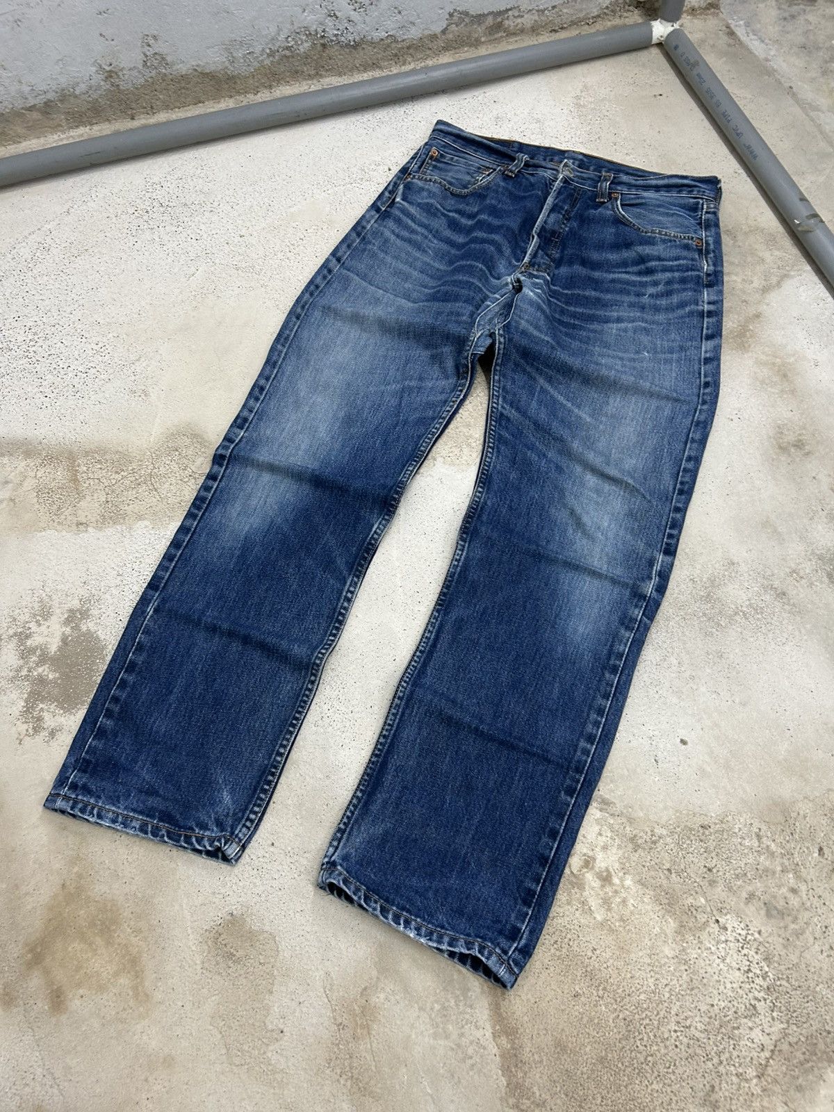 Levi's Vintage Levis 501 Baggy Jeans Extend Rise Button Fly Size US 31 - 3 Thumbnail