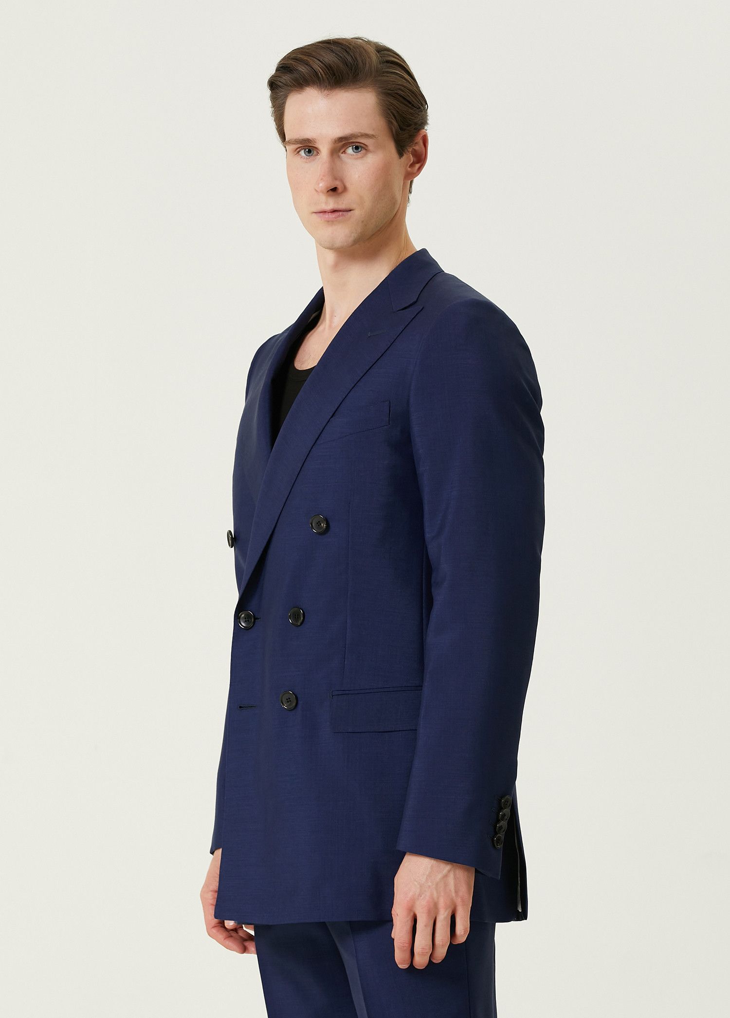 Bally o1y1224 Double Breasted Silk Blazer in Navy Size US M / EU 48-50 / 2 - 3 Thumbnail