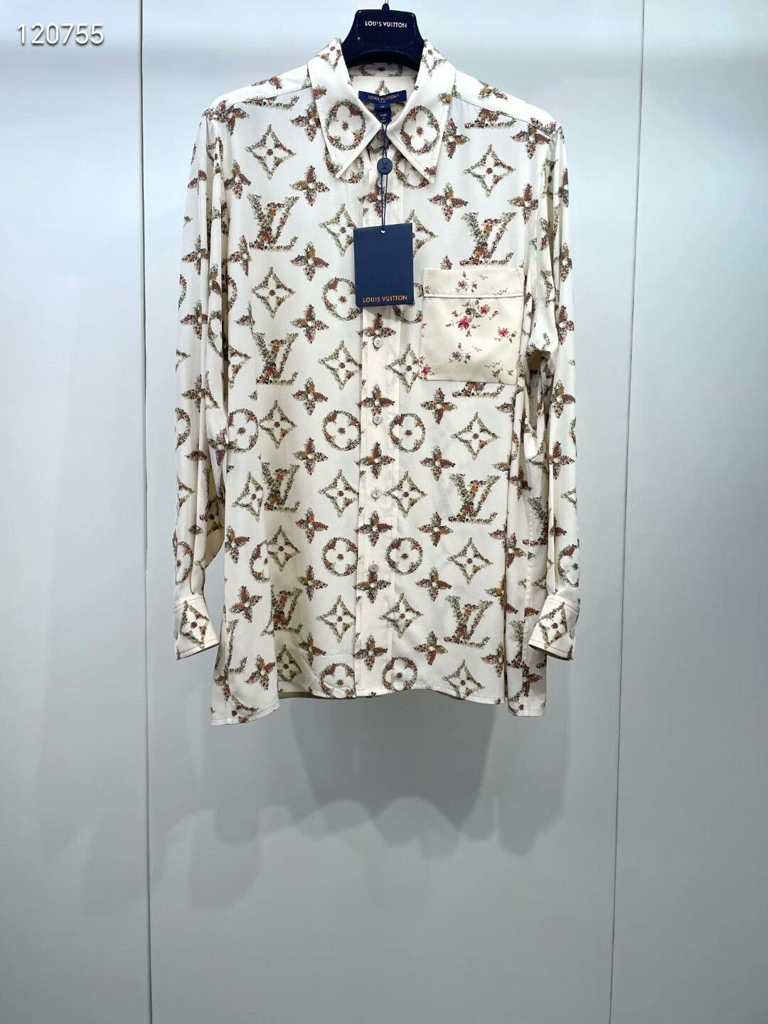 Louis Vuitton Louis Vuitton 24SS Monogram Silk Shirt Size XS / US 0-2 / IT 36-38 - 1 Thumbnail