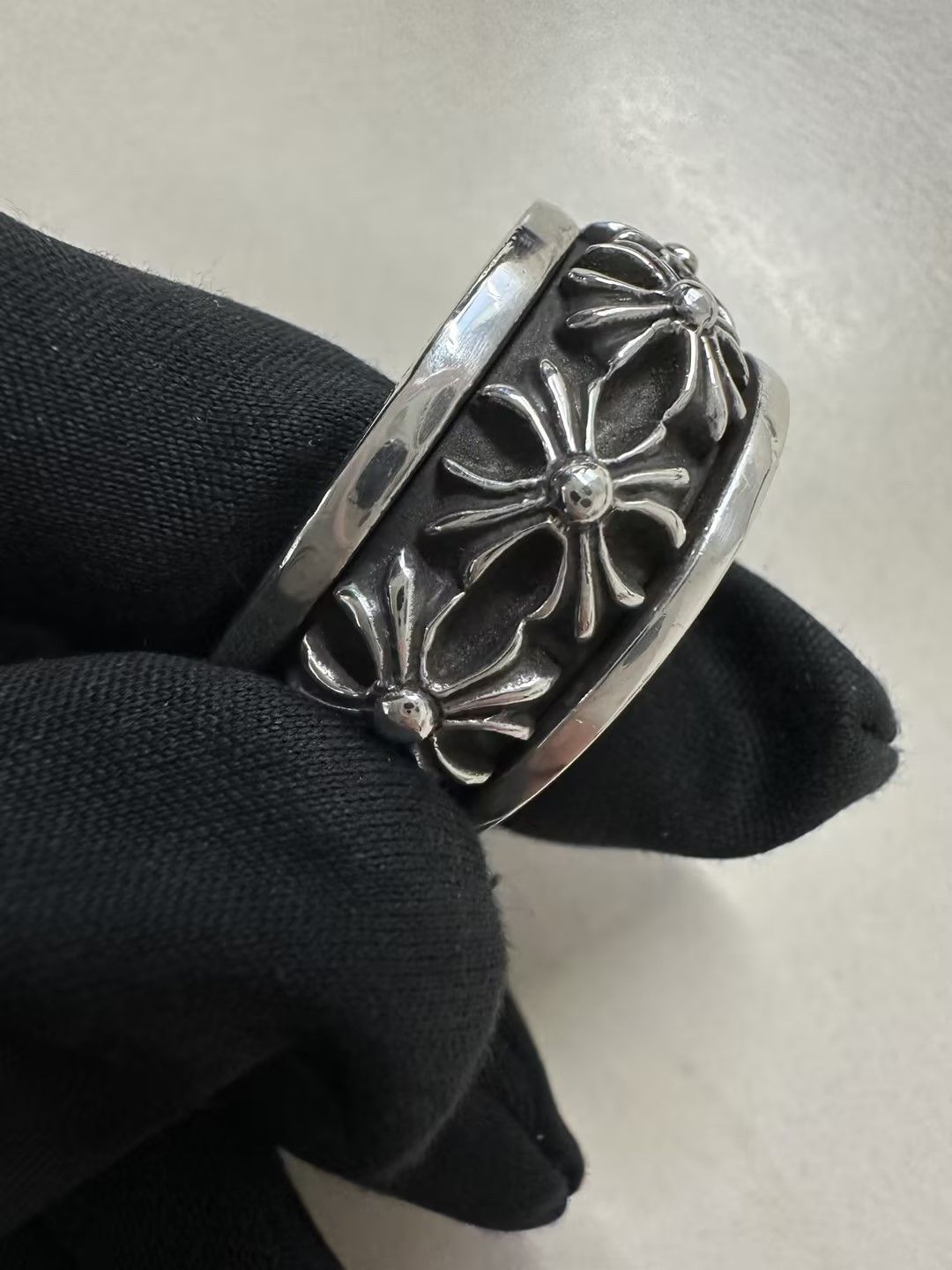 Chrome Hearts Chrome Hearts Silver Cross Spinner Ring Size ONE SIZE - 5 Thumbnail