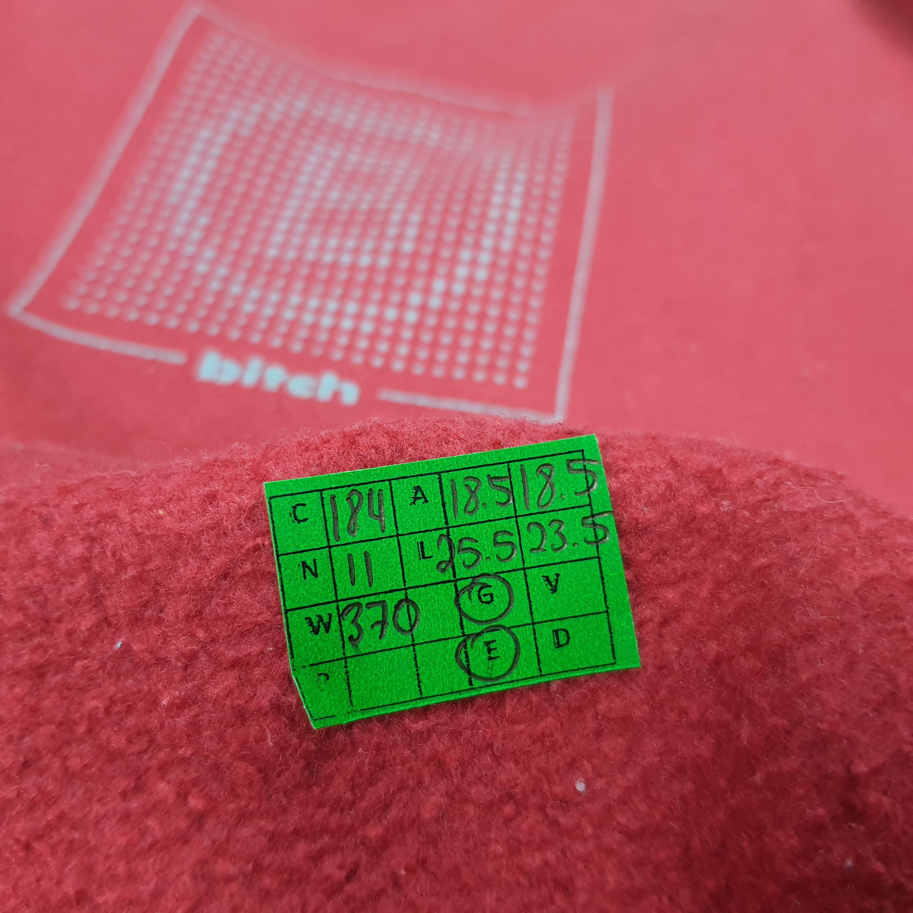 Vintage Vintage BITCH Skateboards Streetwear Sweatshirts Size US XS / EU 42 / 0 - 5 Thumbnail