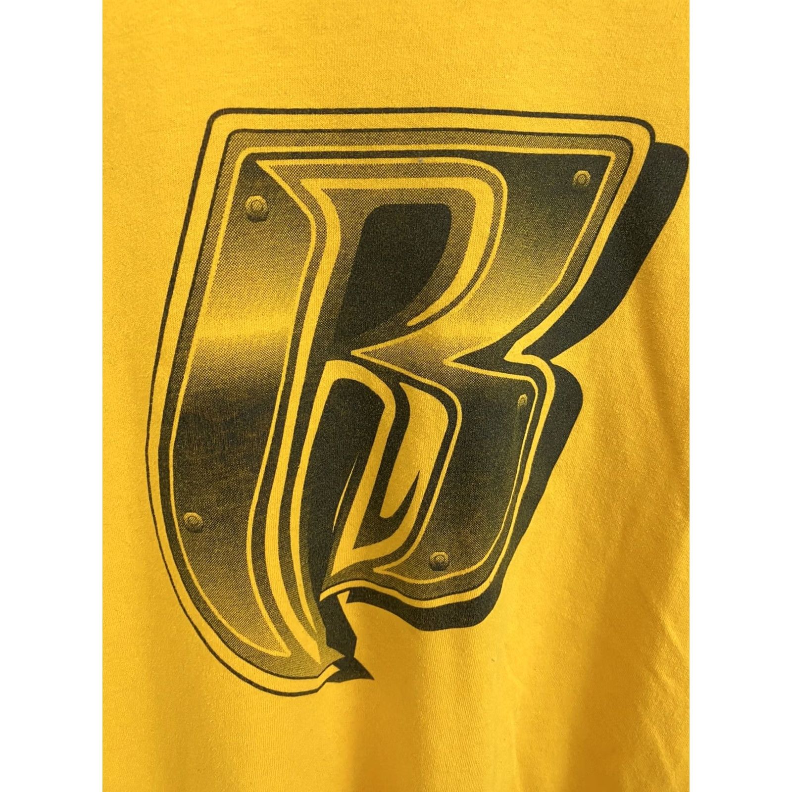 Russell Athletic VINTAGE Russell Athletic T-Shirt Short Sleeve Mens M Yellow Camel Jeans? Size US M / EU 48-50 / 2 - 4 Thumbnail