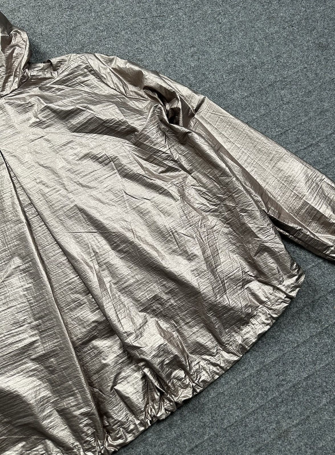 Moncler Moncler - Eschamali Giubbotto - Hooded Metallic Jacket Size M / US 6-8 / IT 42-44 - 11 Thumbnail