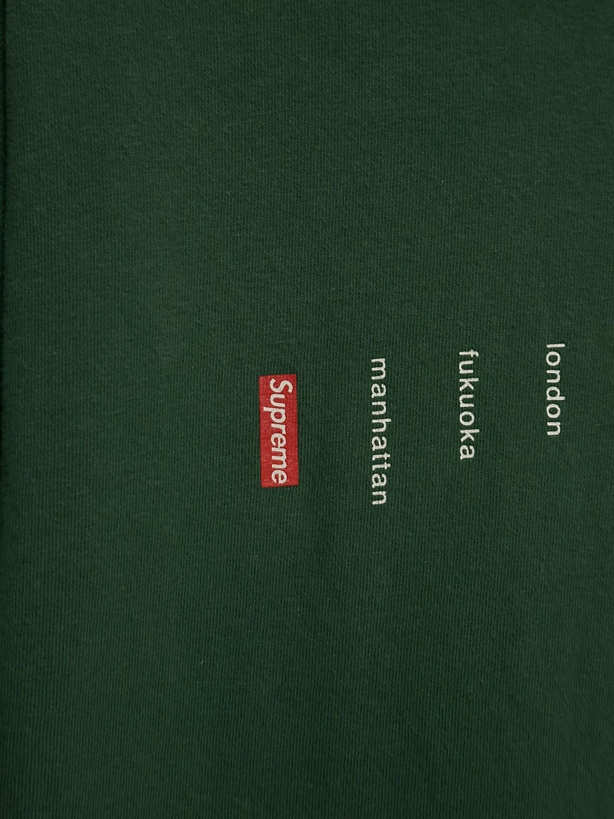 Supreme Supreme Location Tee Size US M / EU 48-50 / 2 - 3 Thumbnail