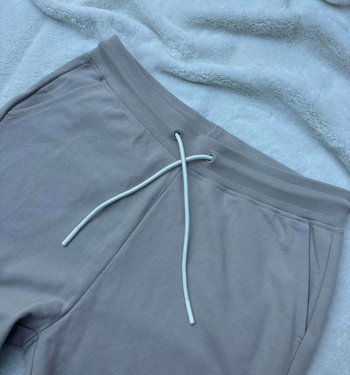 Canada Goose Canada Goose Limestone Sweatpants Size US 34 / EU 50 - 3 Thumbnail
