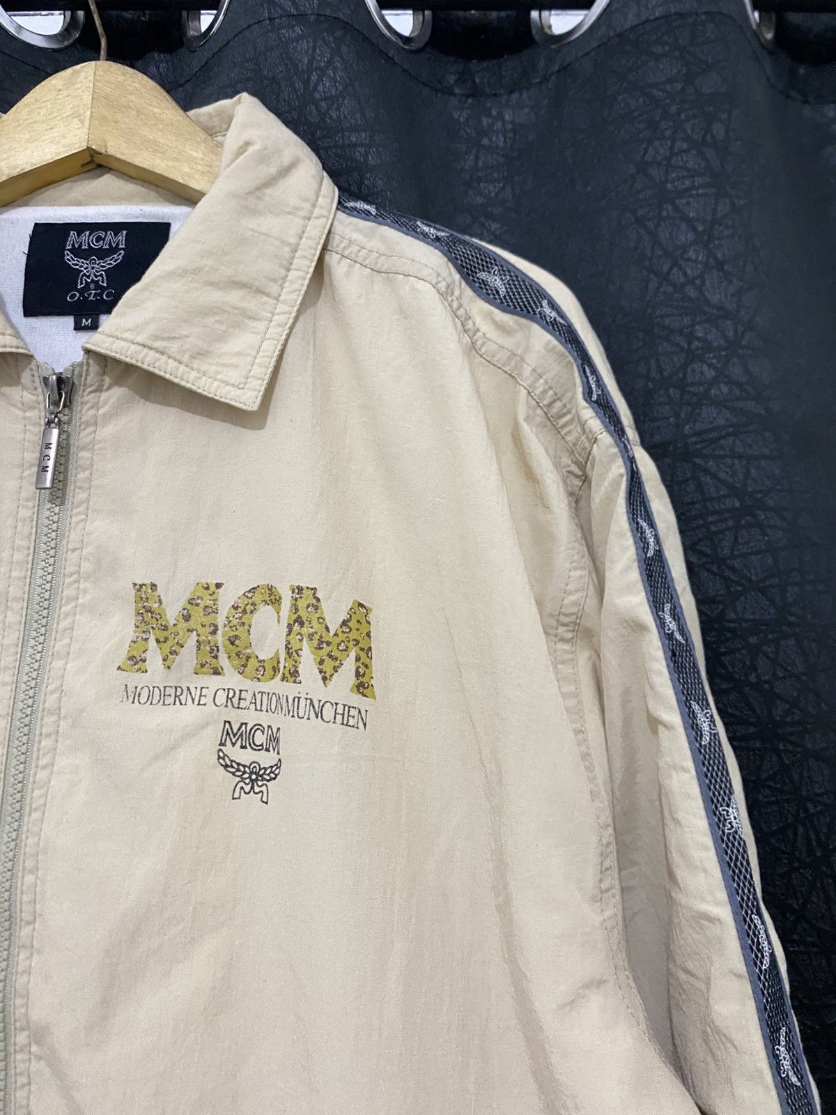 MCM Vintage MCM Tapped Windbreaker Jacket Size US M / EU 48-50 / 2 - 6 Thumbnail