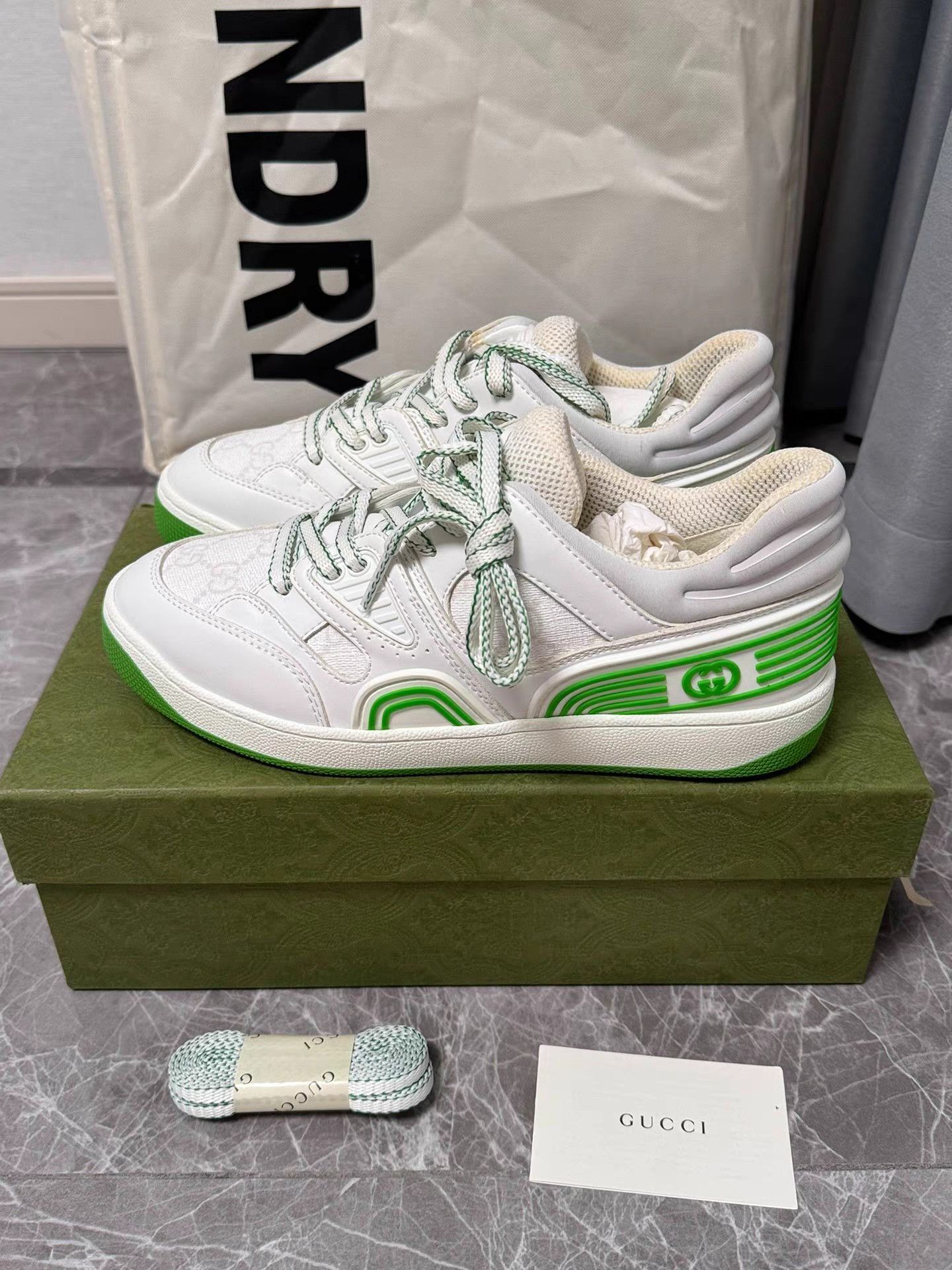 Gucci Gucci Basket Sneakers K6 Size US 6.5 / IT 36.5 - 1 Thumbnail