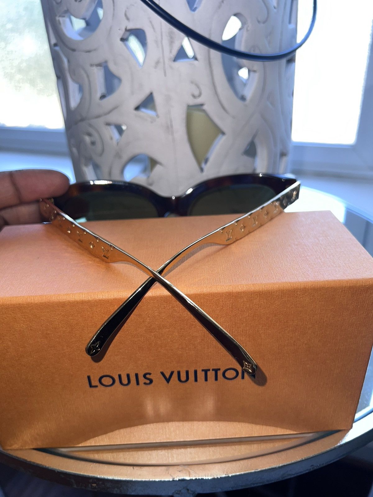 Louis Vuitton Louis Vuitton Empreinte Sunglasses Size ONE SIZE - 4 Thumbnail